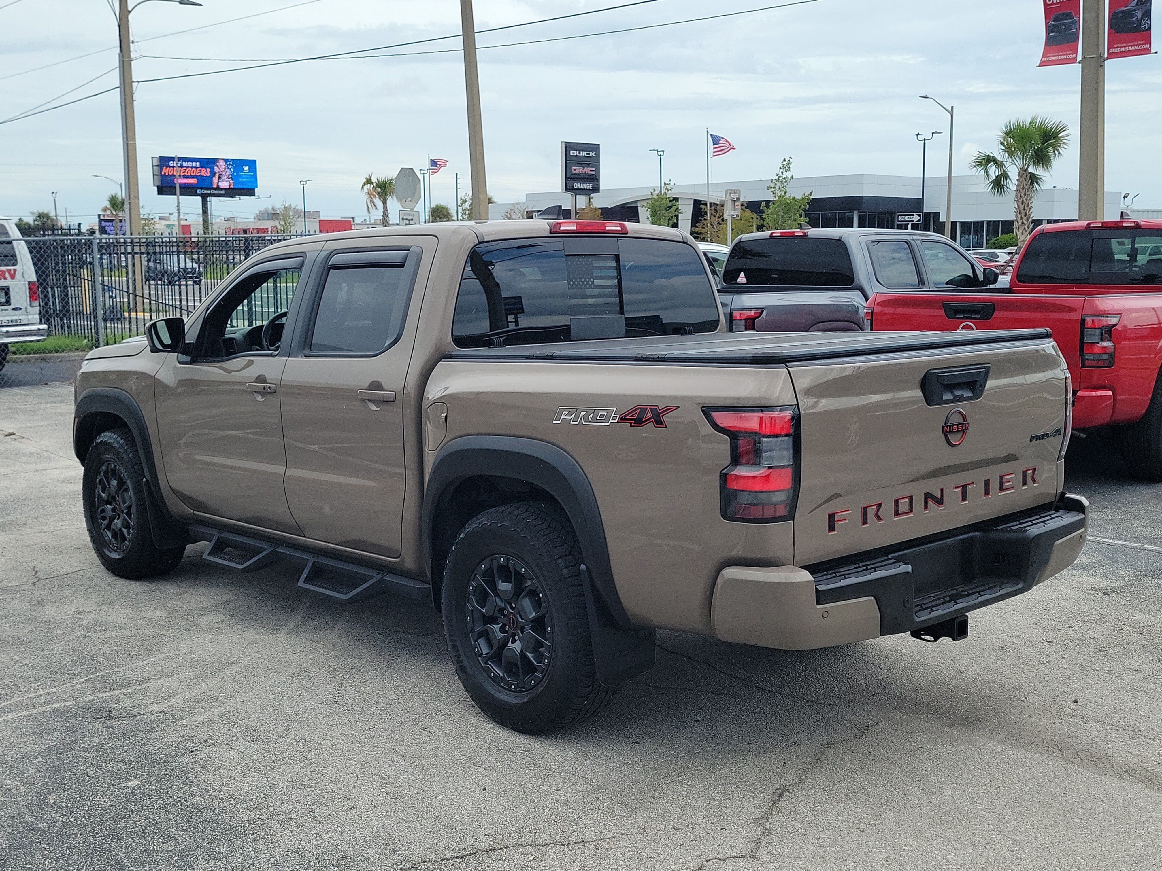 2023 Nissan Frontier PRO-4X