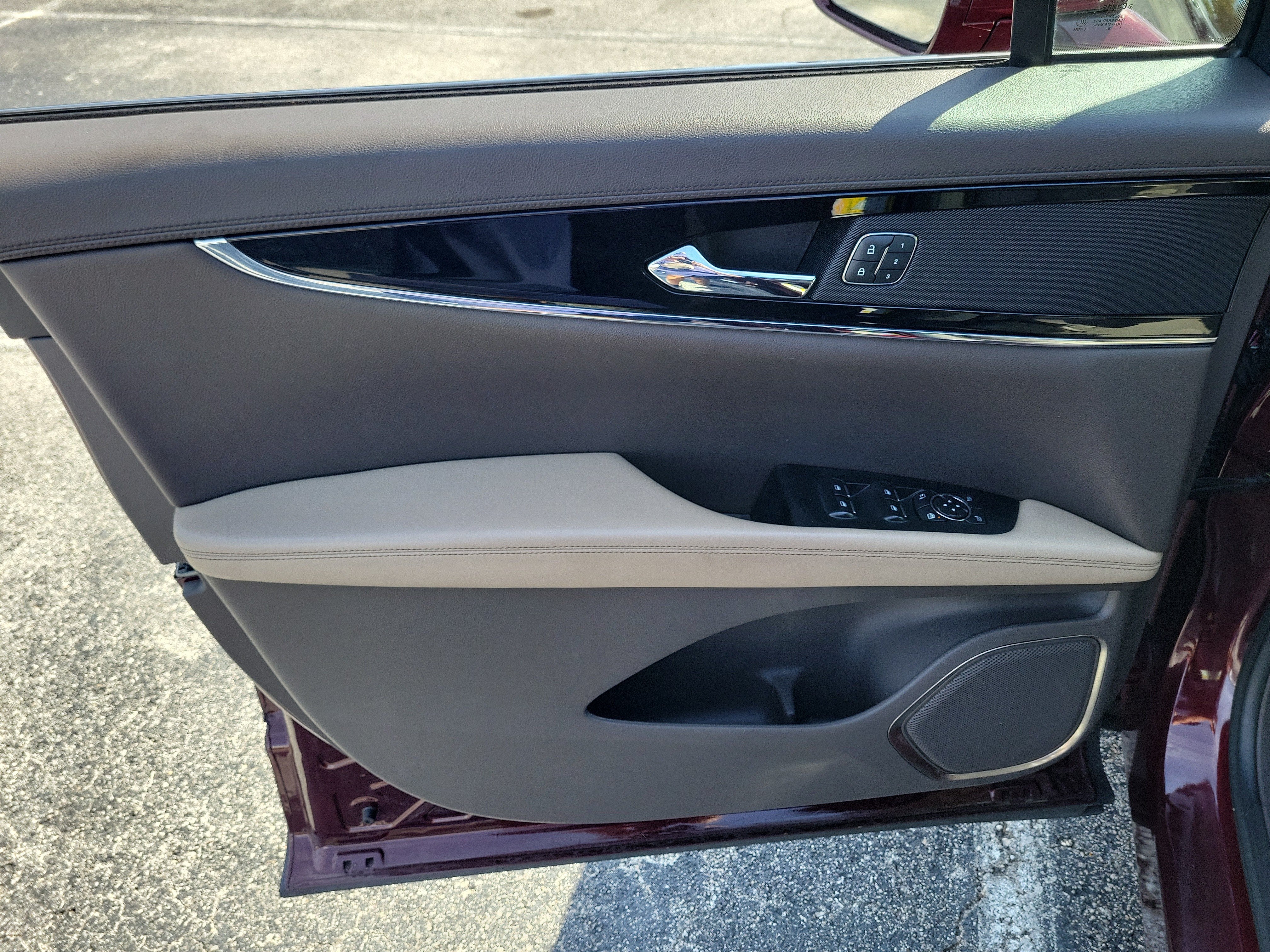 2021 Lincoln Nautilus Standard