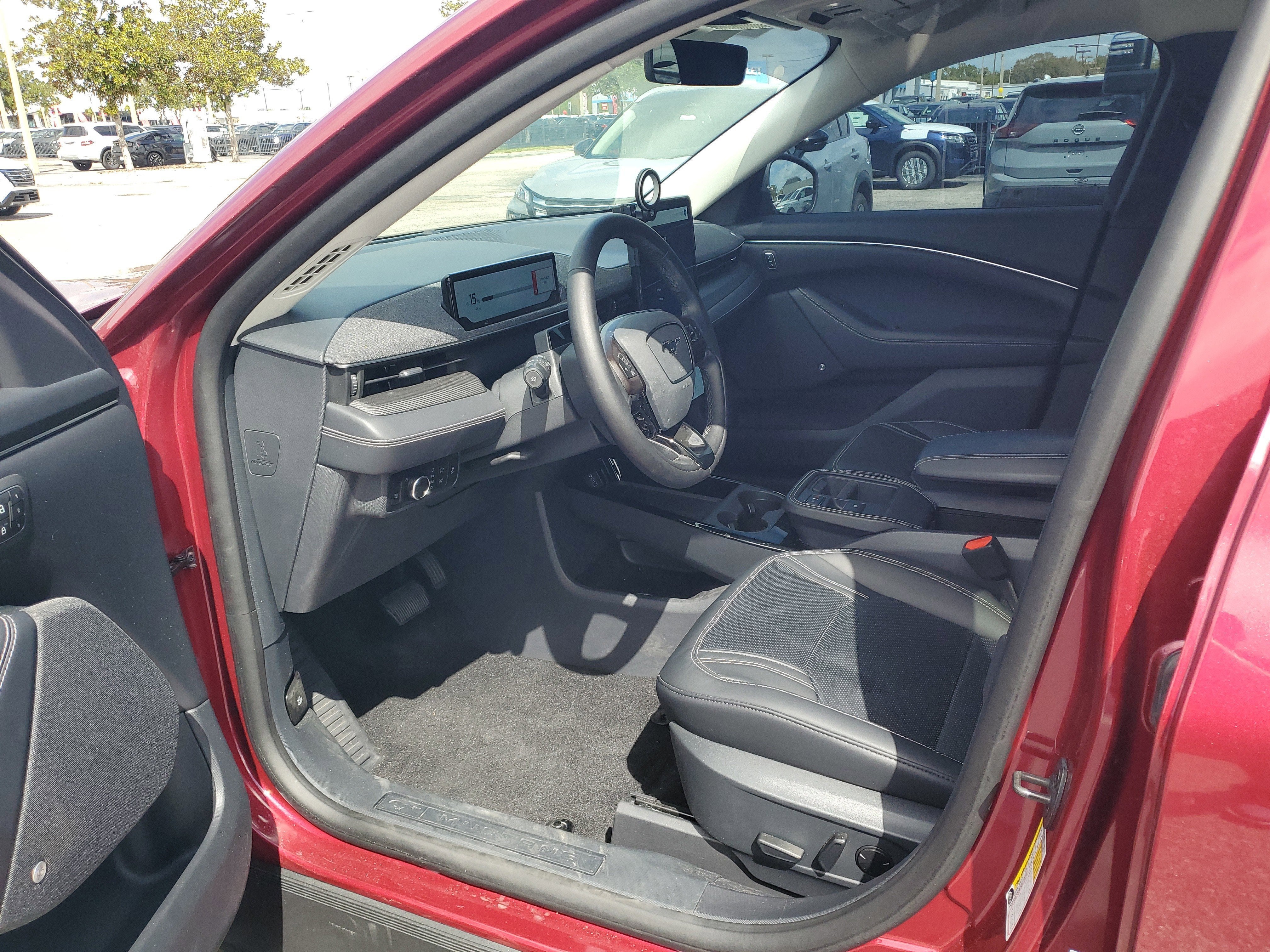 2025 Ford Mustang Mach-E Premium