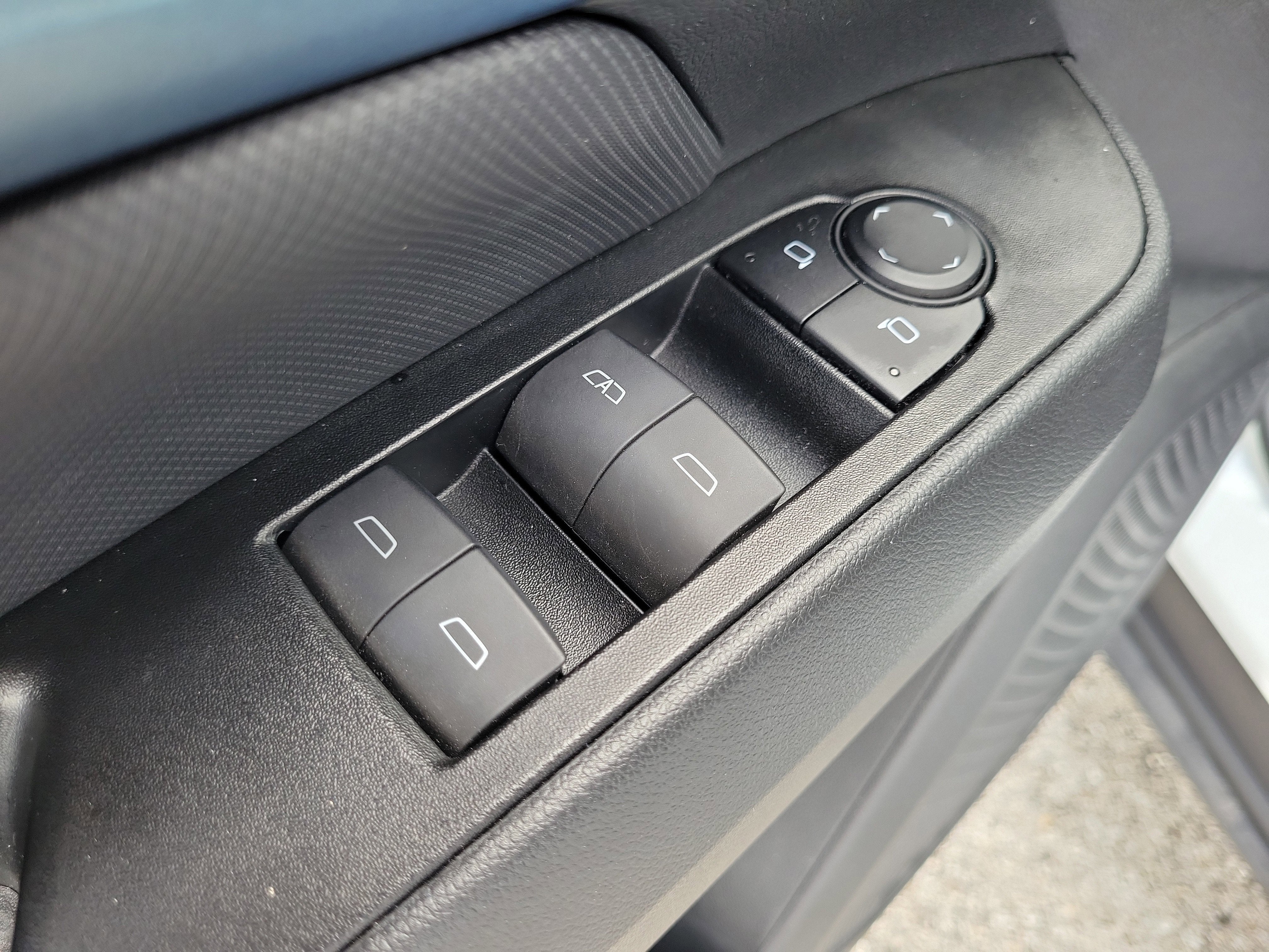 2024 Chevrolet Equinox EV LT
