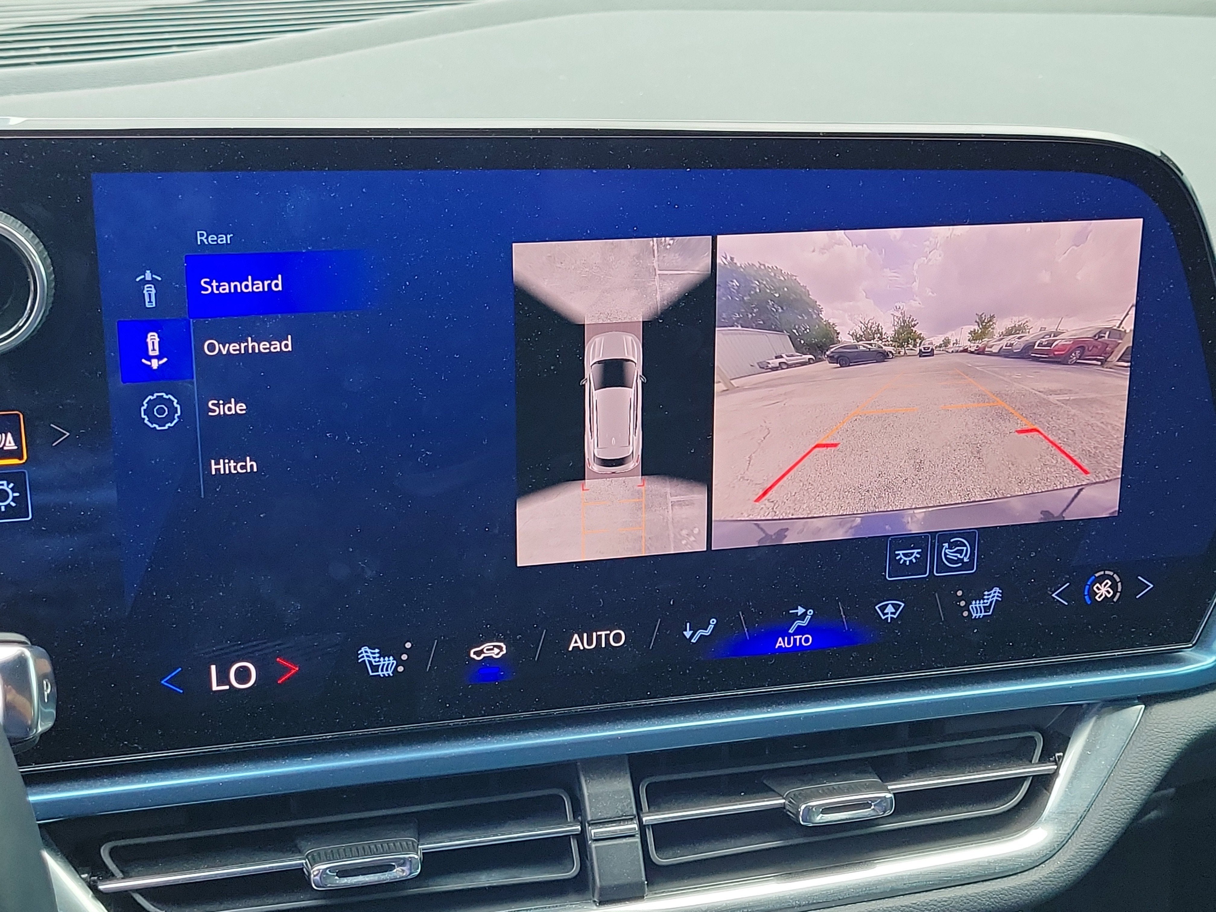 2024 Chevrolet Equinox EV LT