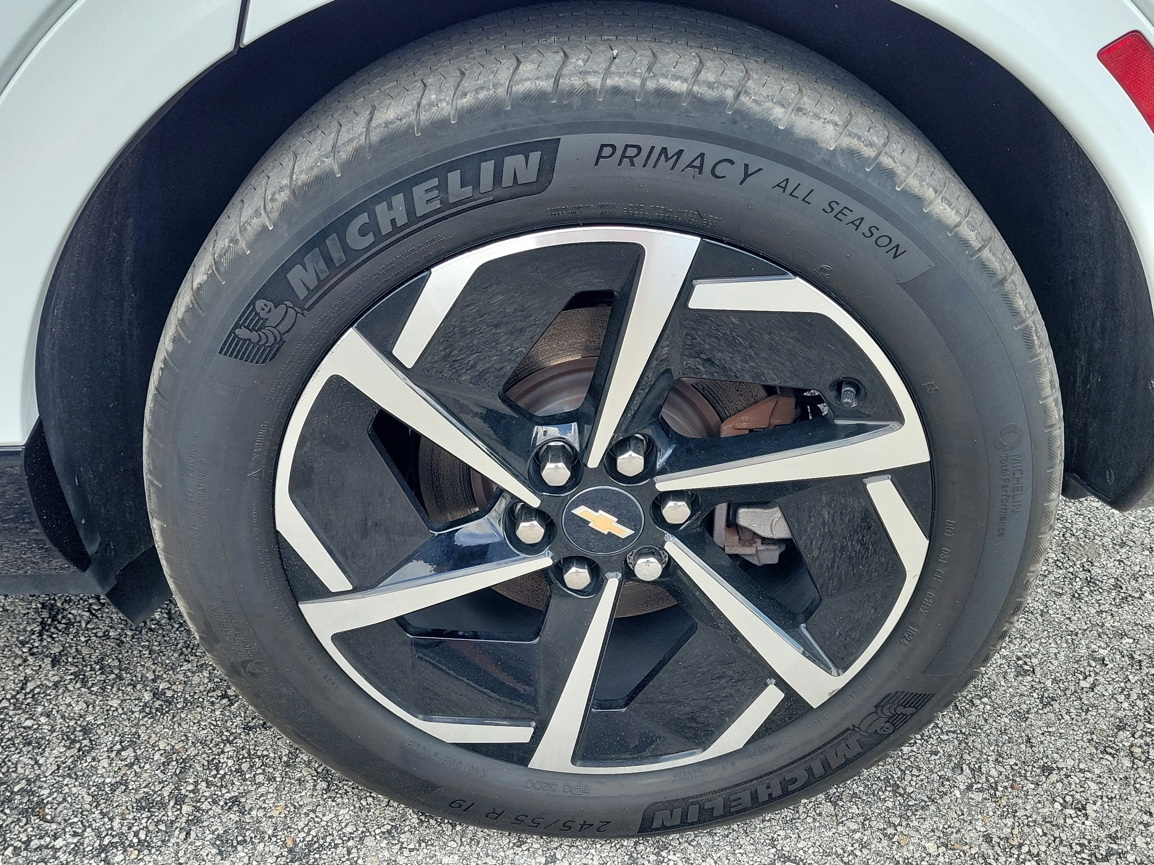 2024 Chevrolet Equinox EV LT
