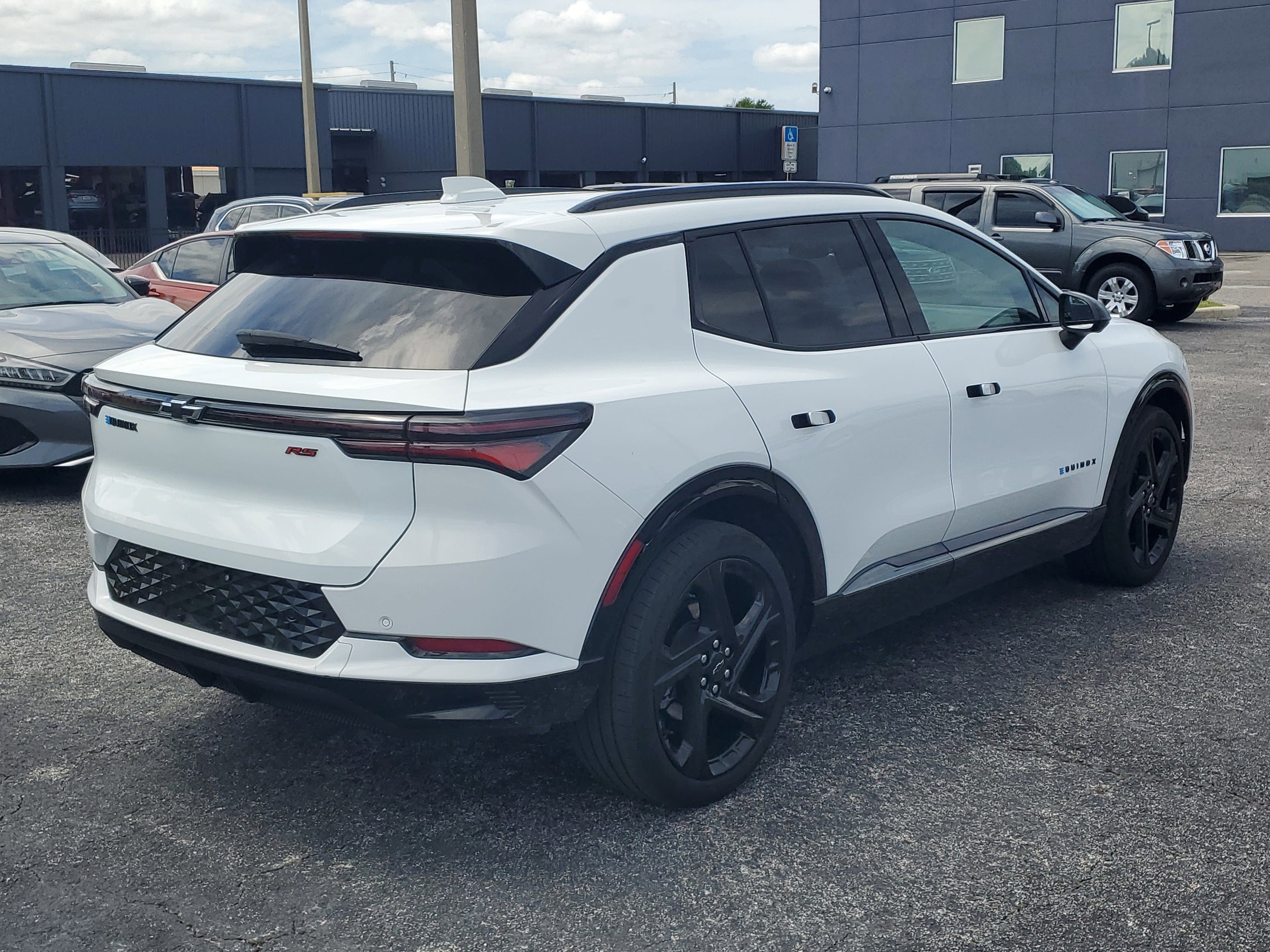 2024 Chevrolet Equinox EV RS