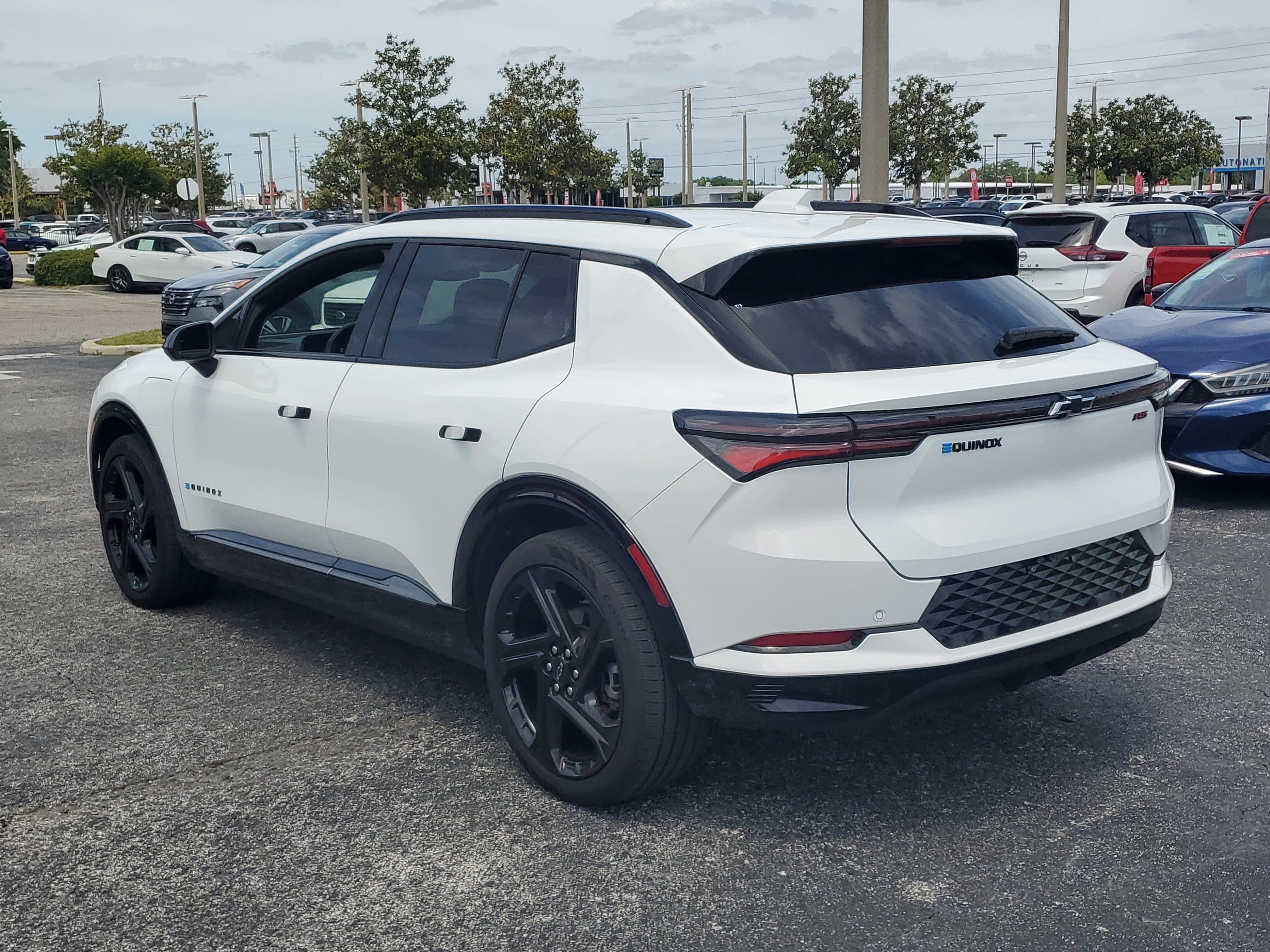 2024 Chevrolet Equinox EV RS