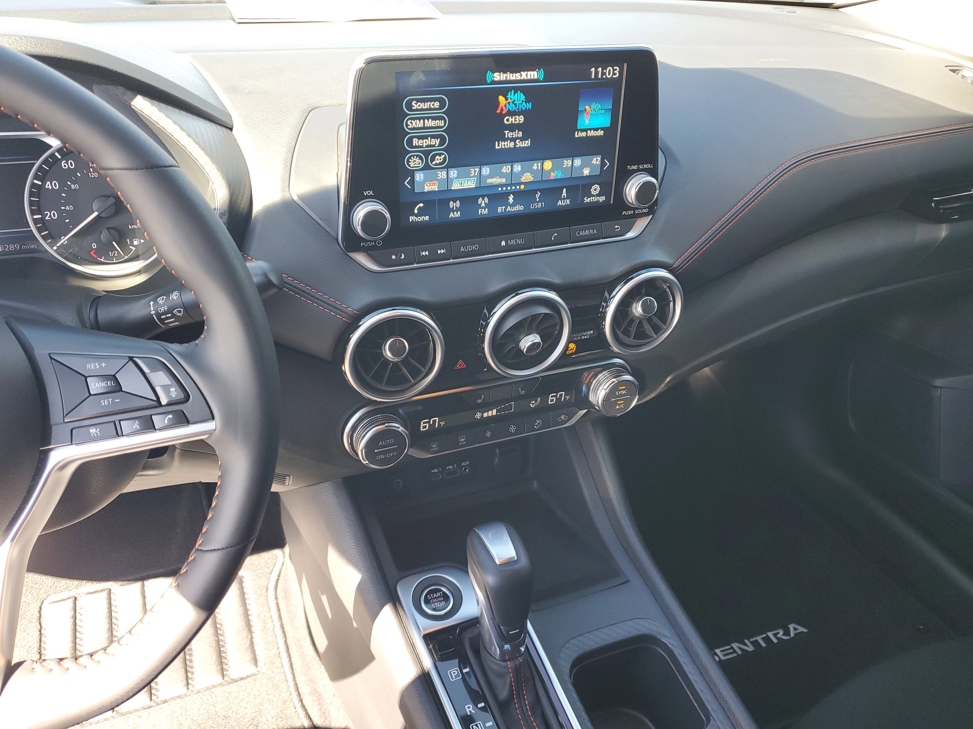 2025 Nissan Sentra SR