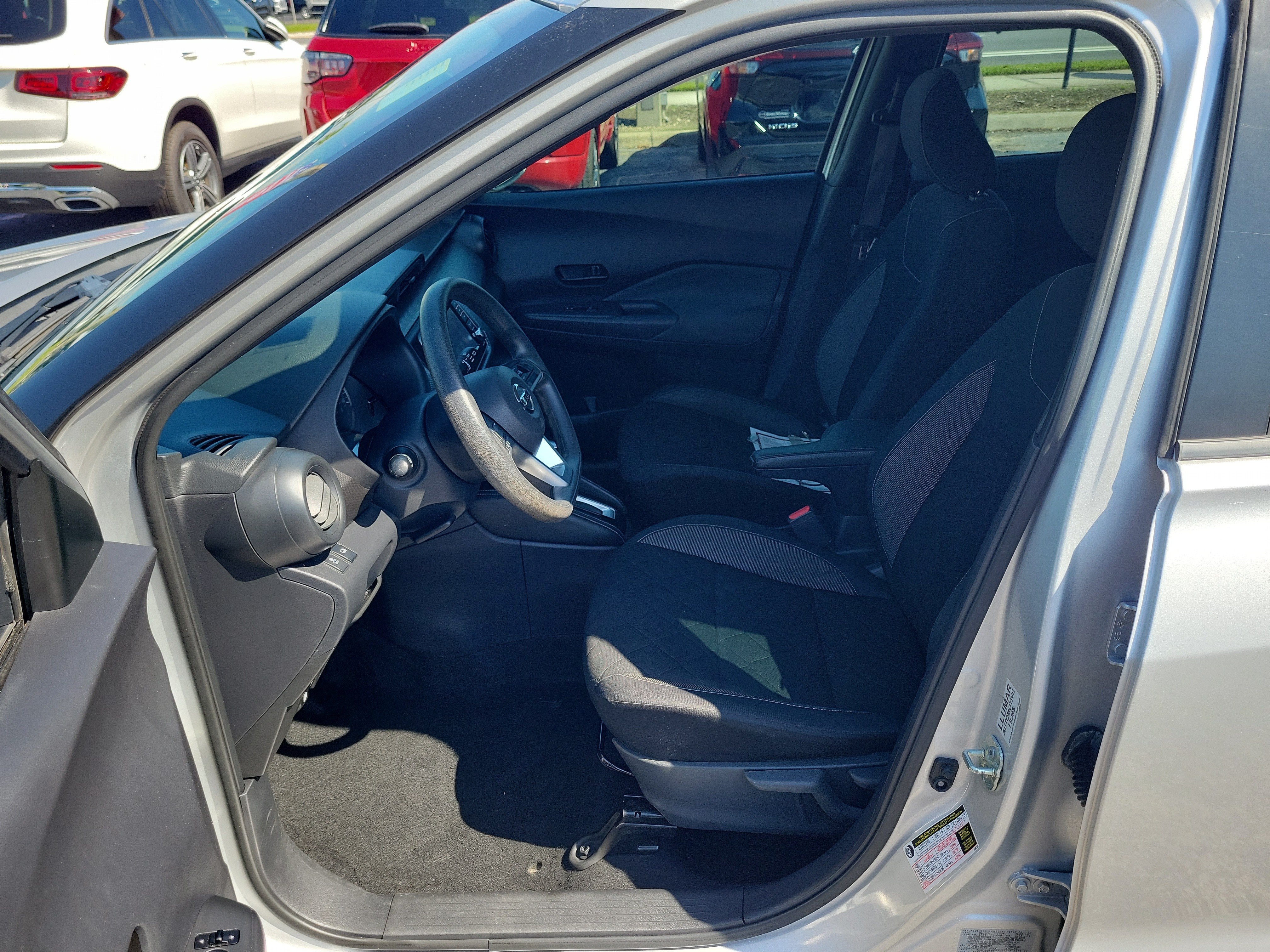 2019 Nissan Kicks S