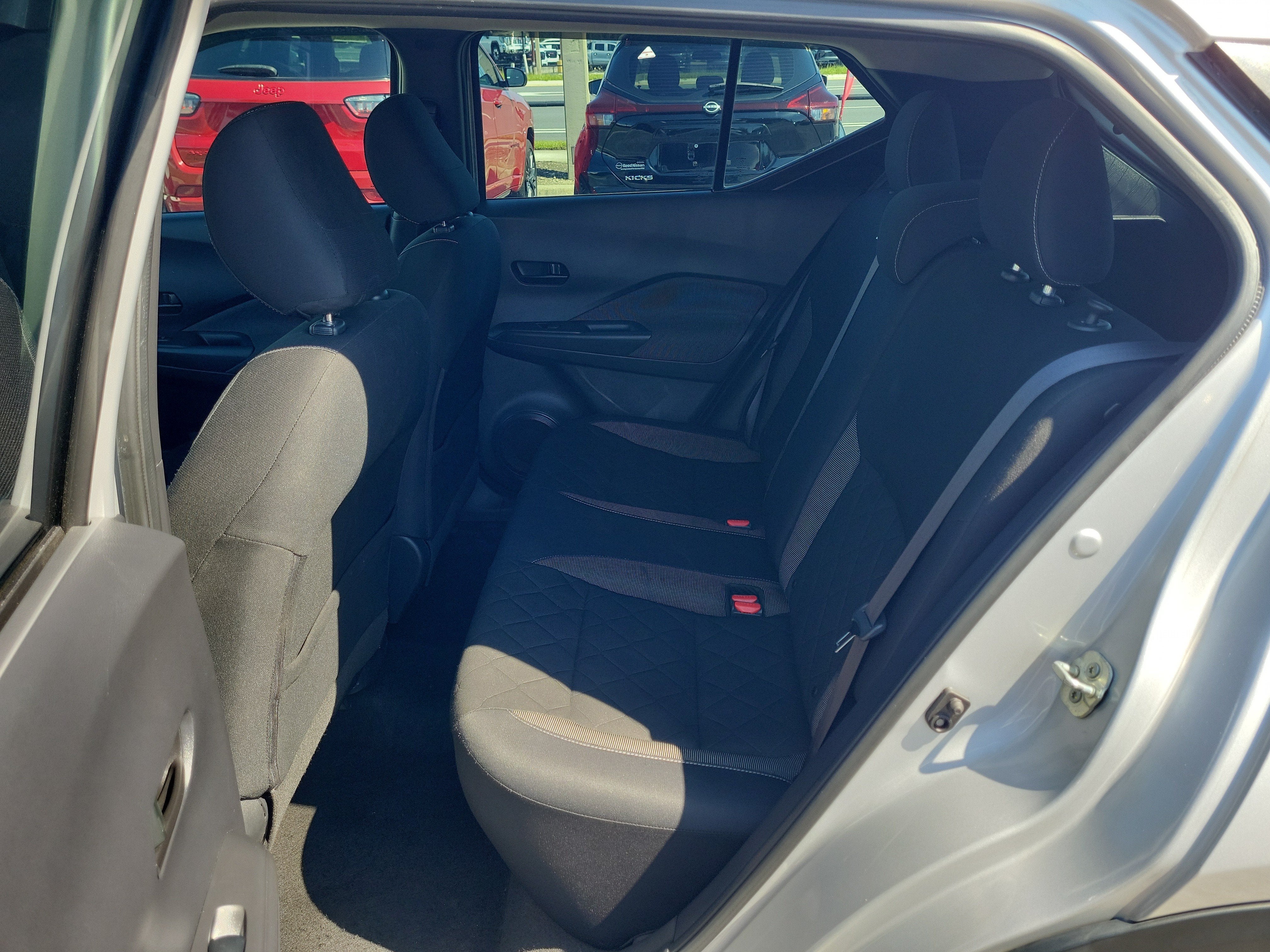 2019 Nissan Kicks S