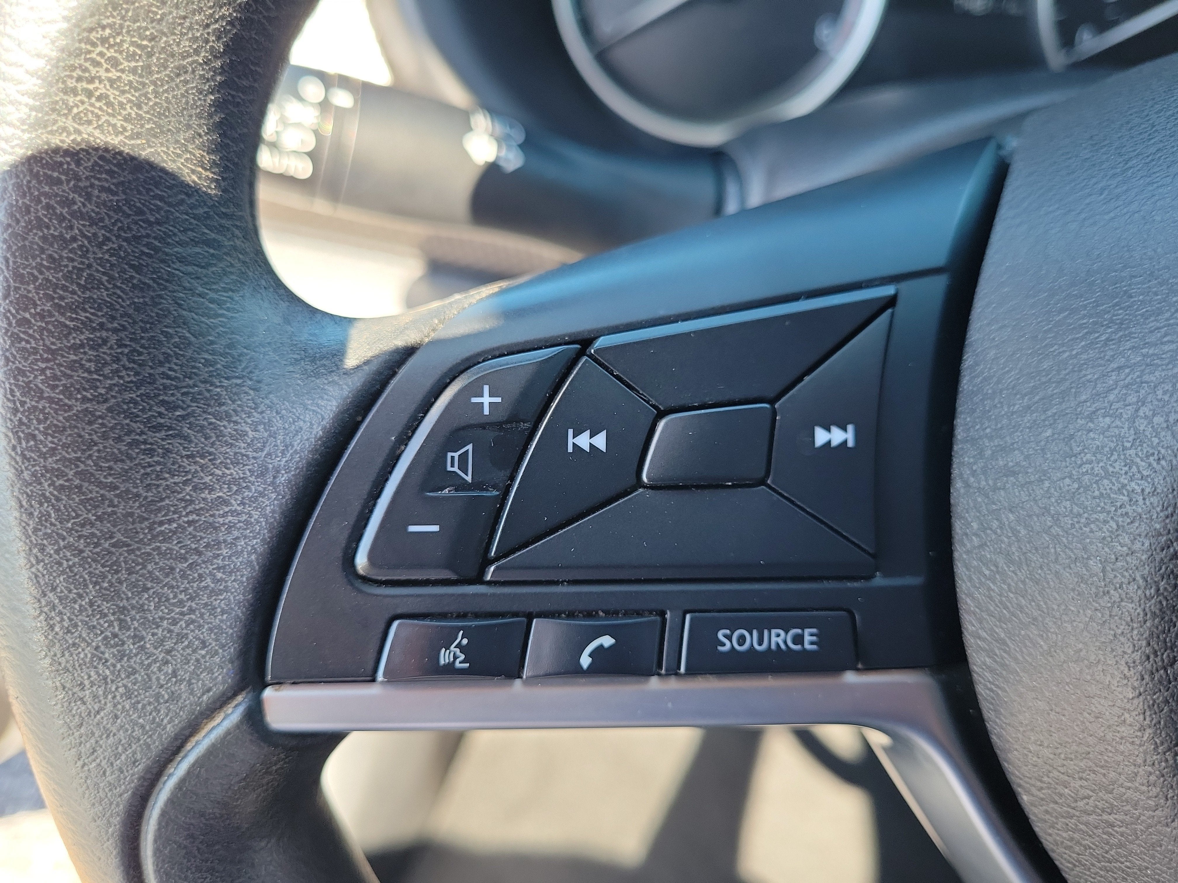 2019 Nissan Kicks S