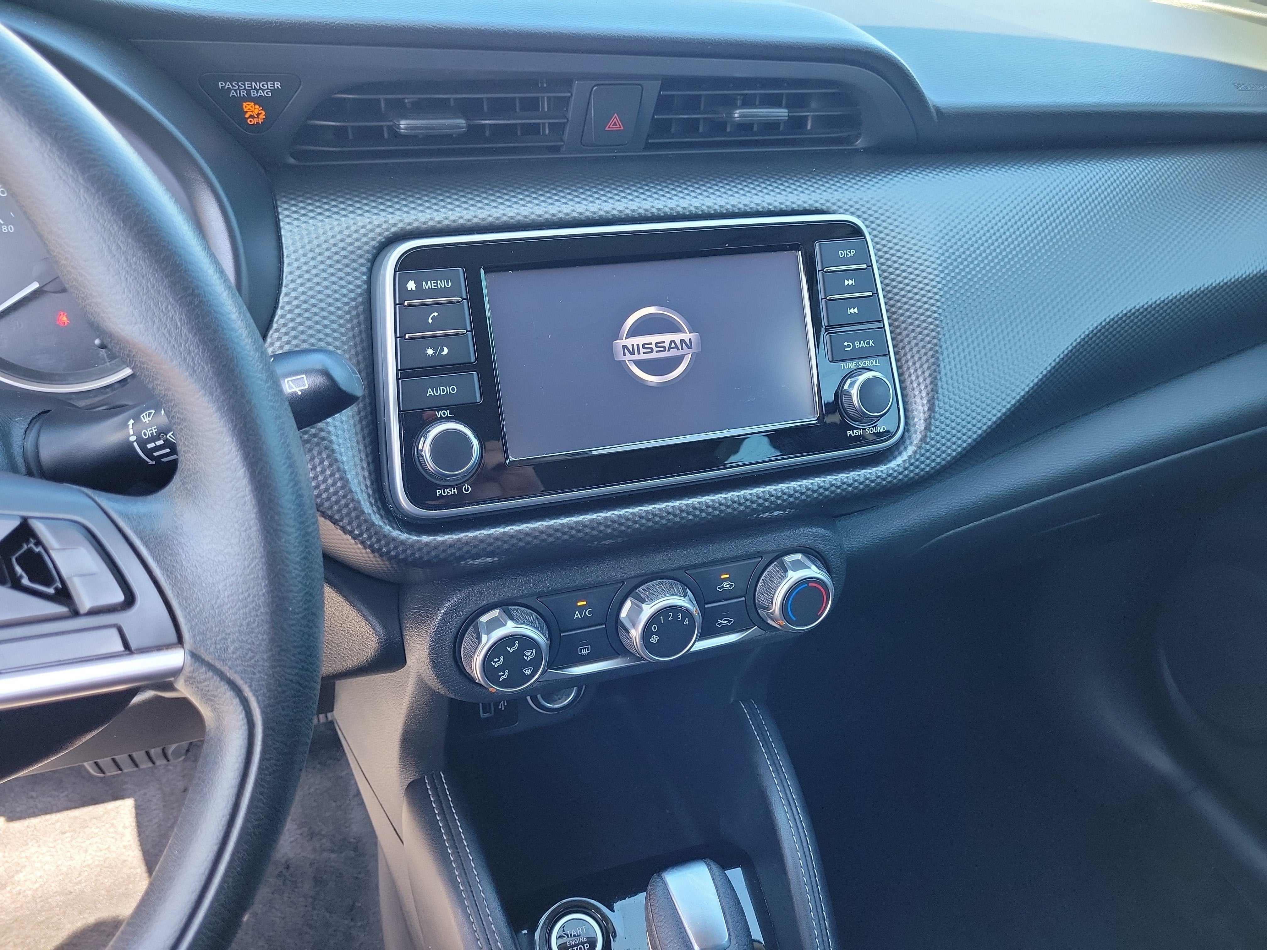2019 Nissan Kicks S