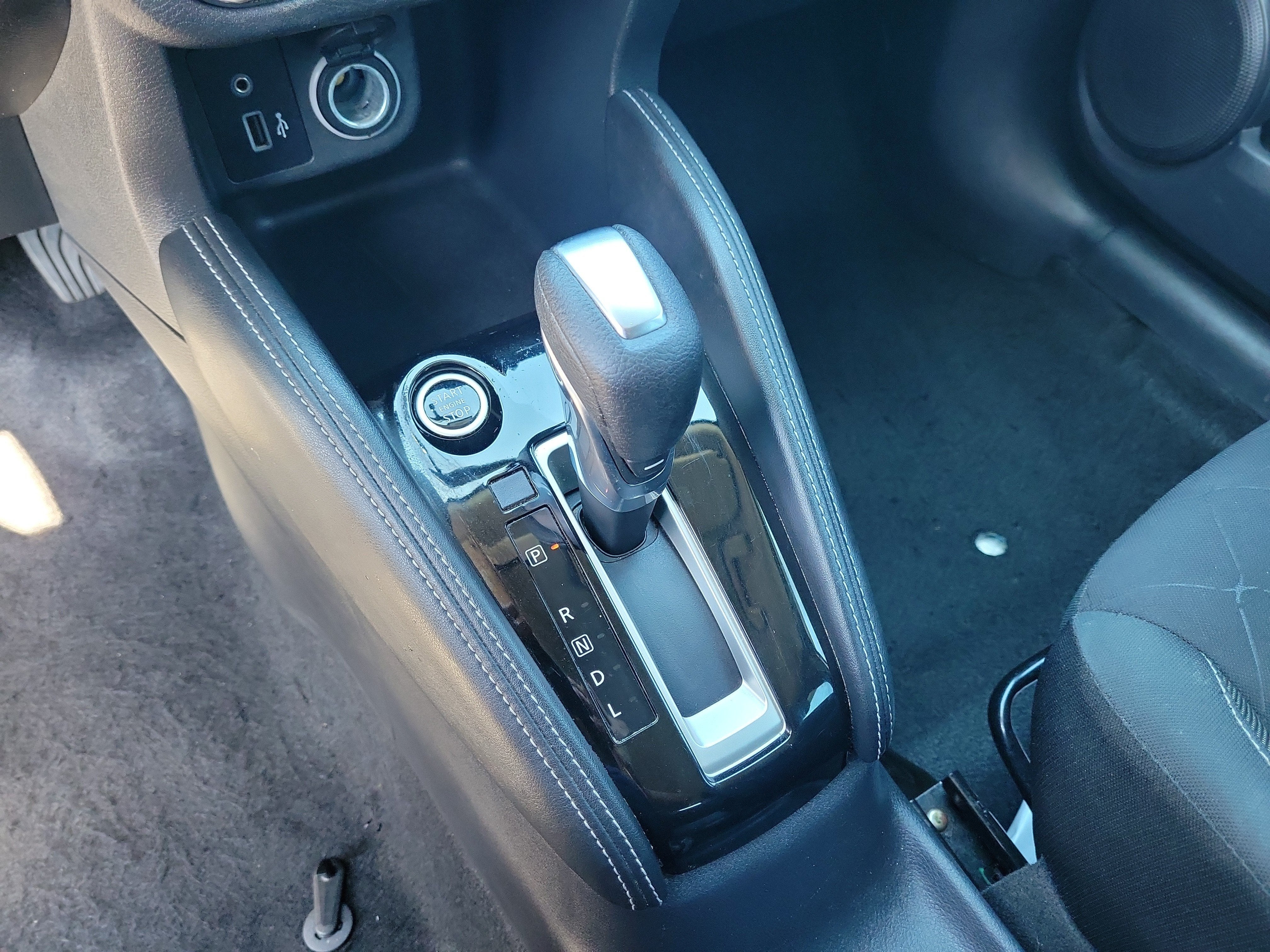 2019 Nissan Kicks S
