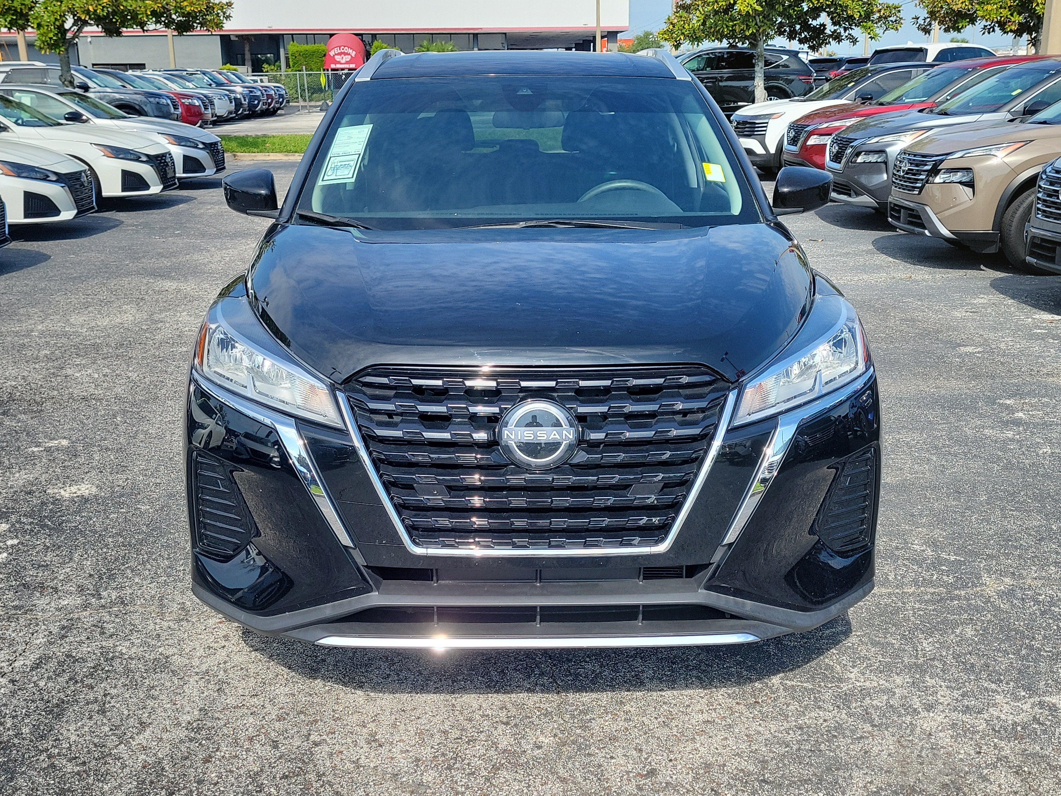 2024 Nissan Kicks SV