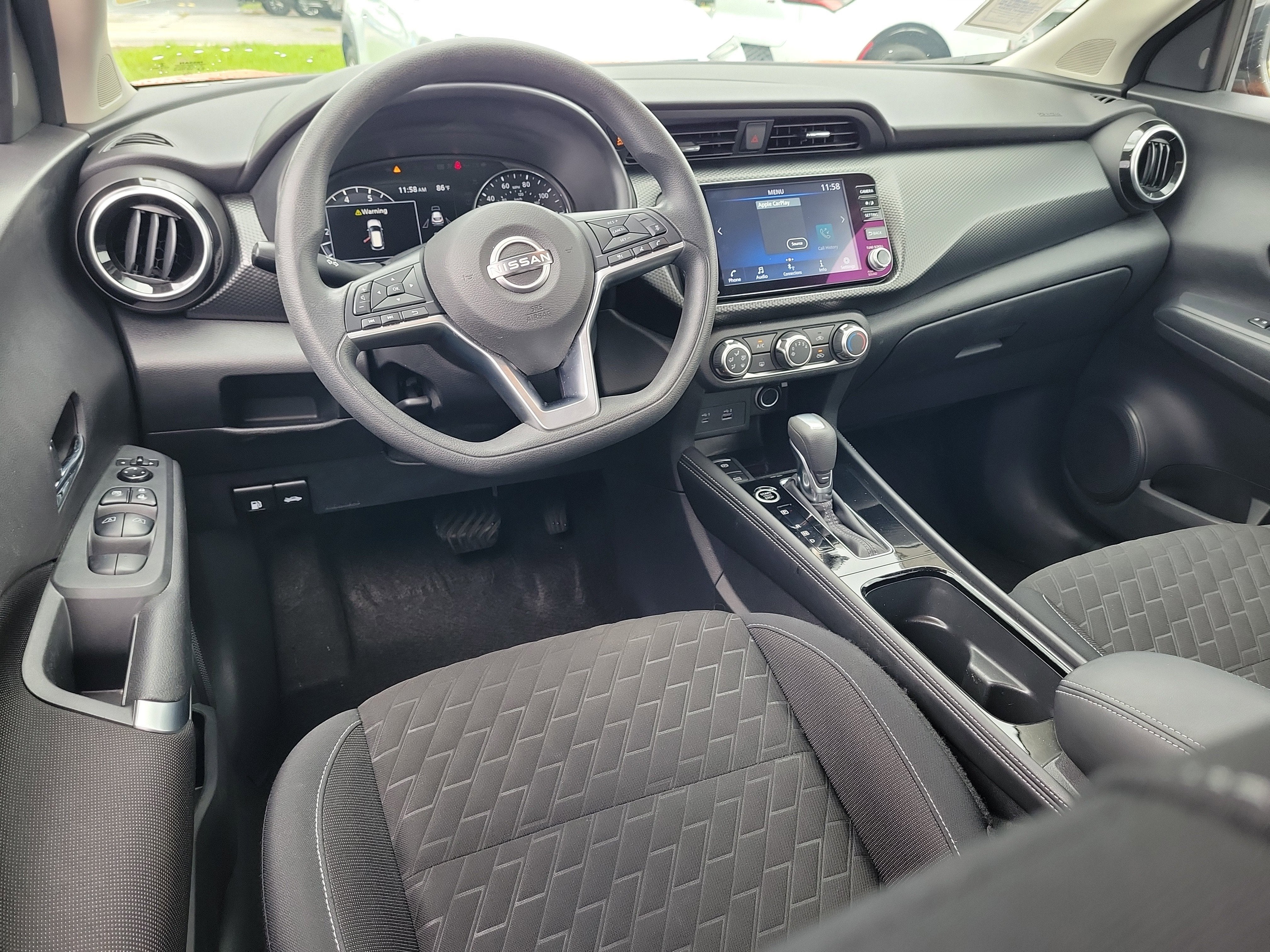 2023 Nissan Kicks SV