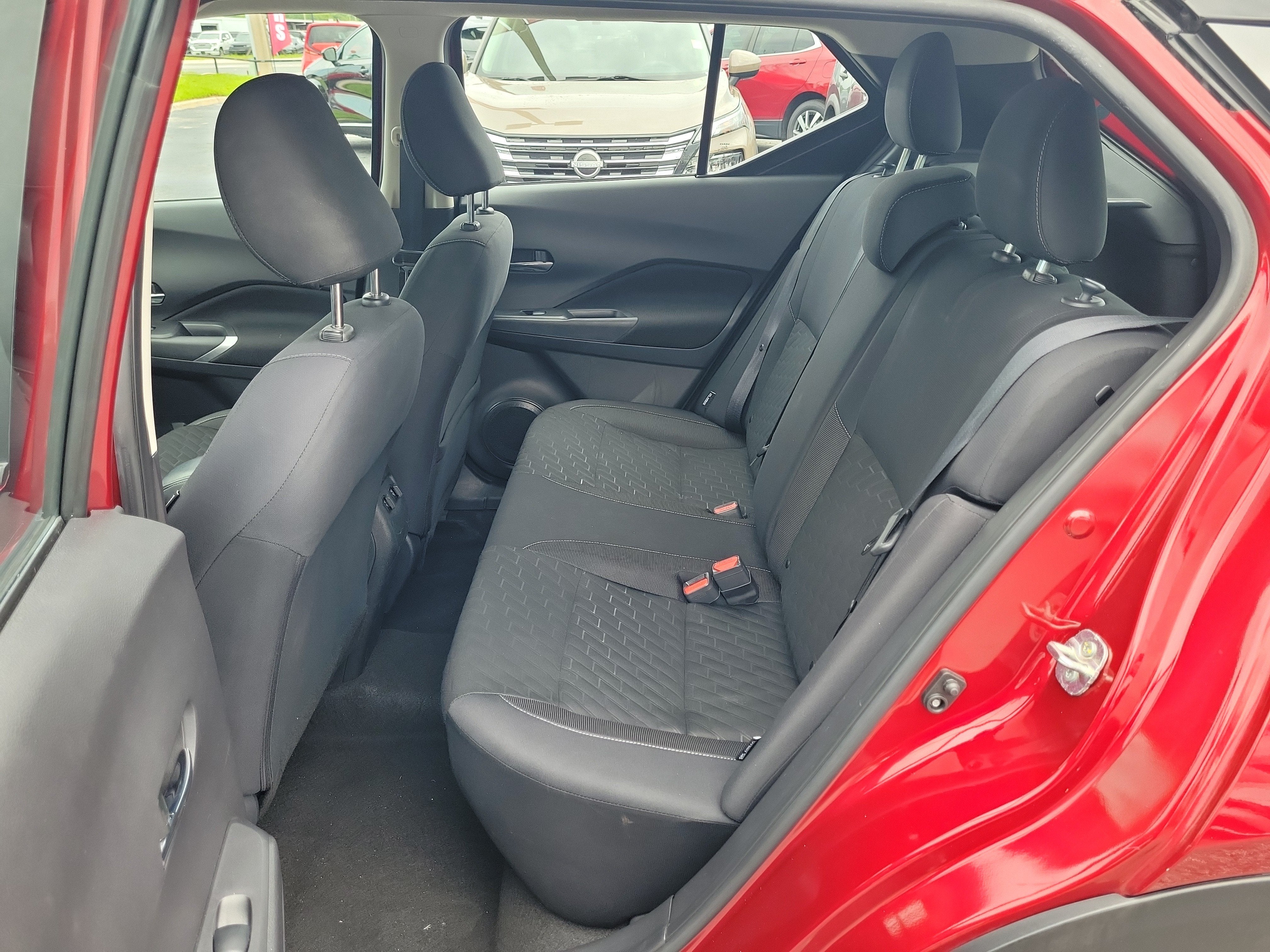 2023 Nissan Kicks SV
