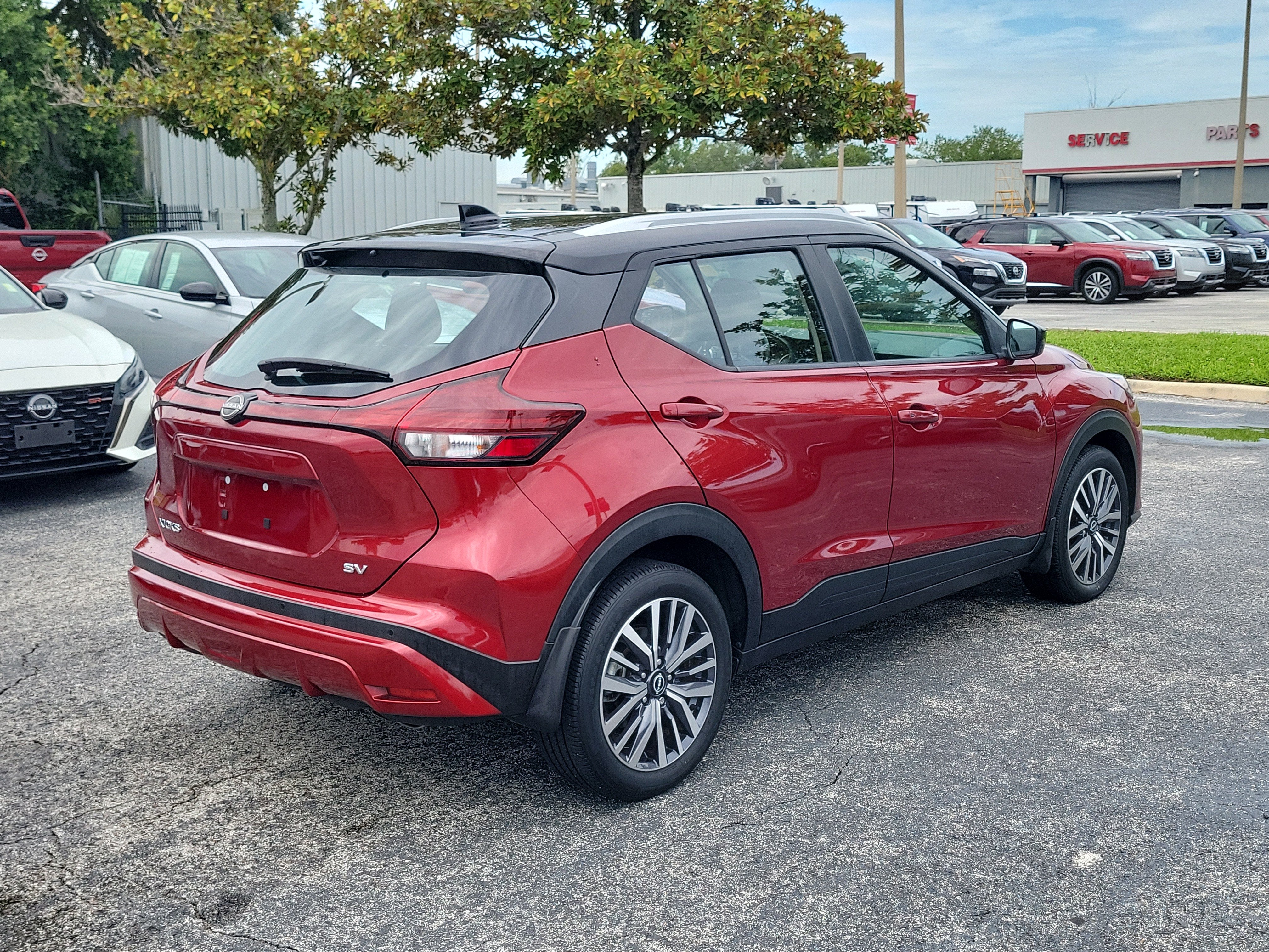2023 Nissan Kicks SV