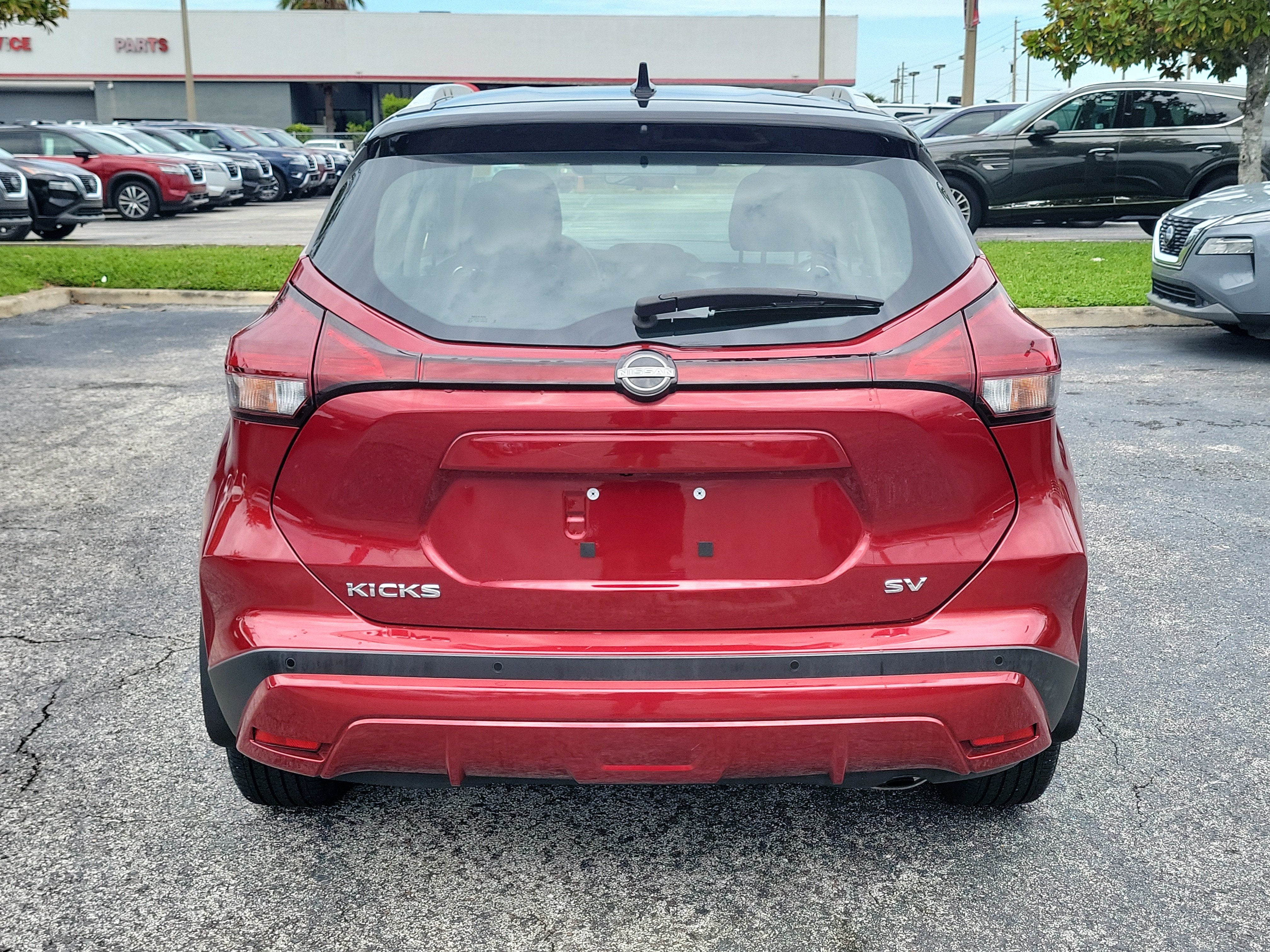 2023 Nissan Kicks SV