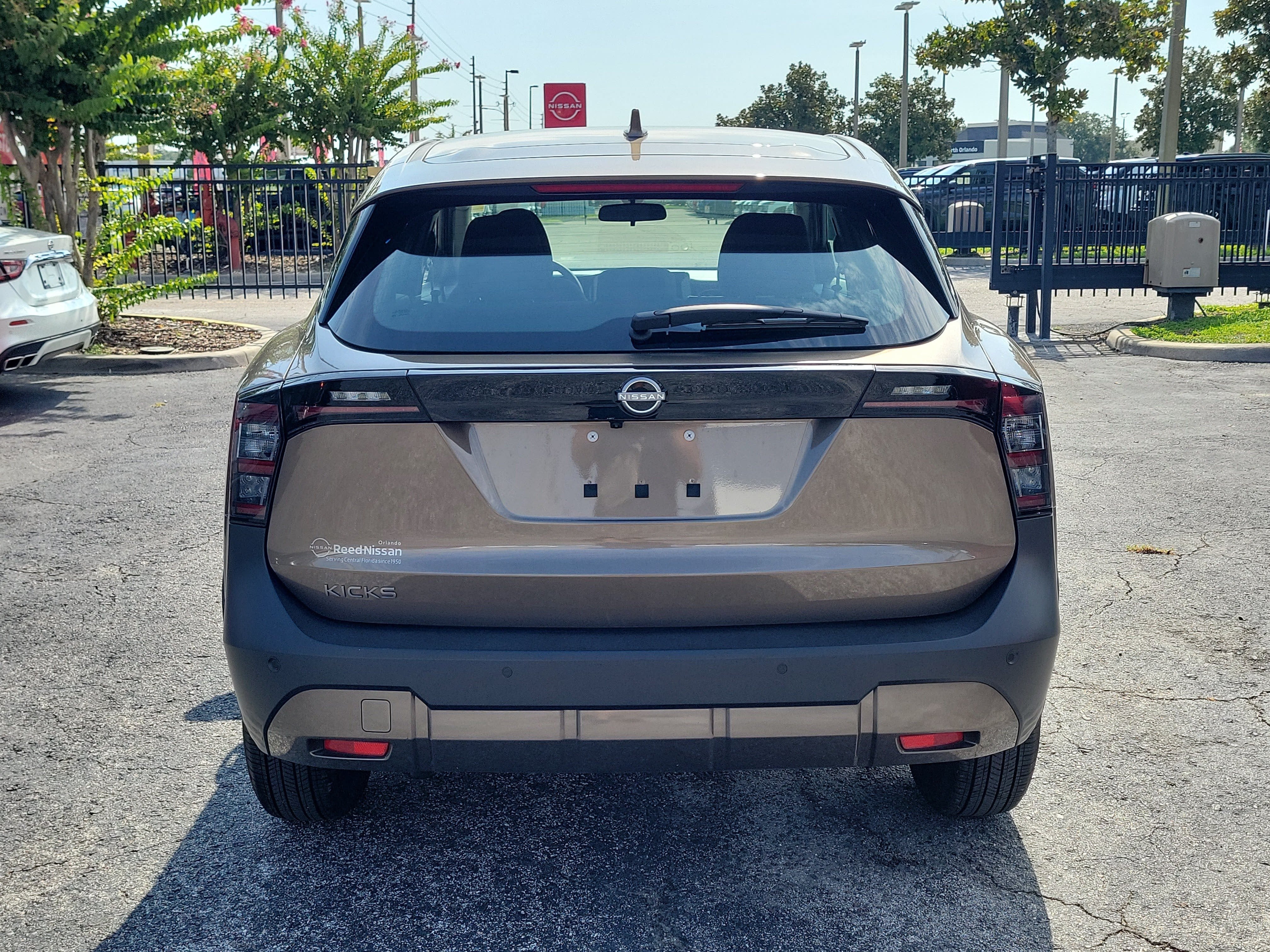 2025 Nissan Kicks S