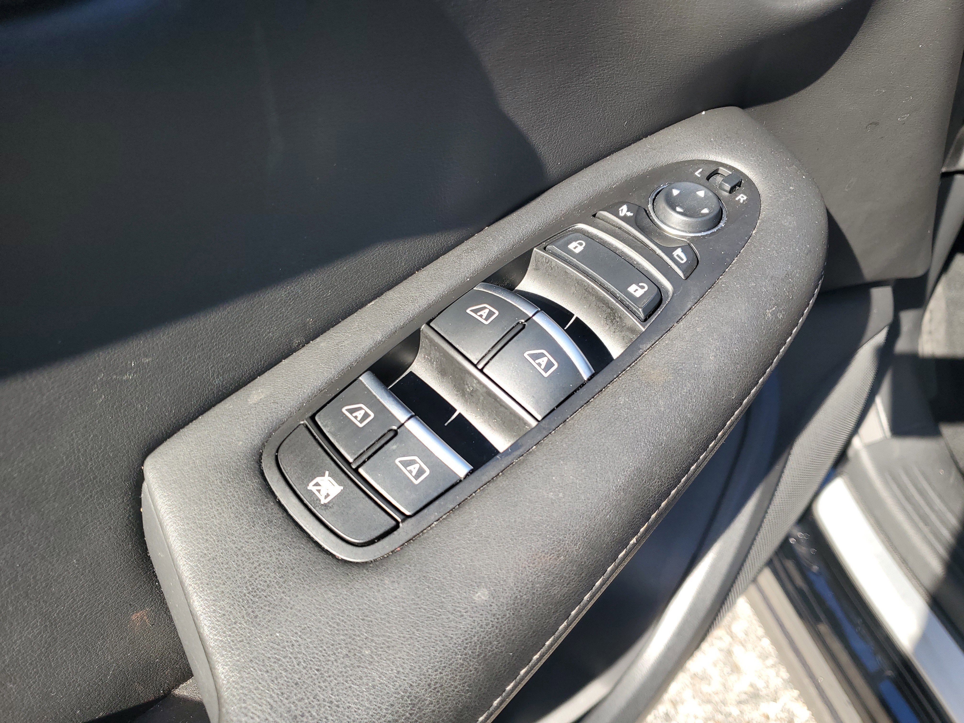 2023 INFINITI QX50 SPORT