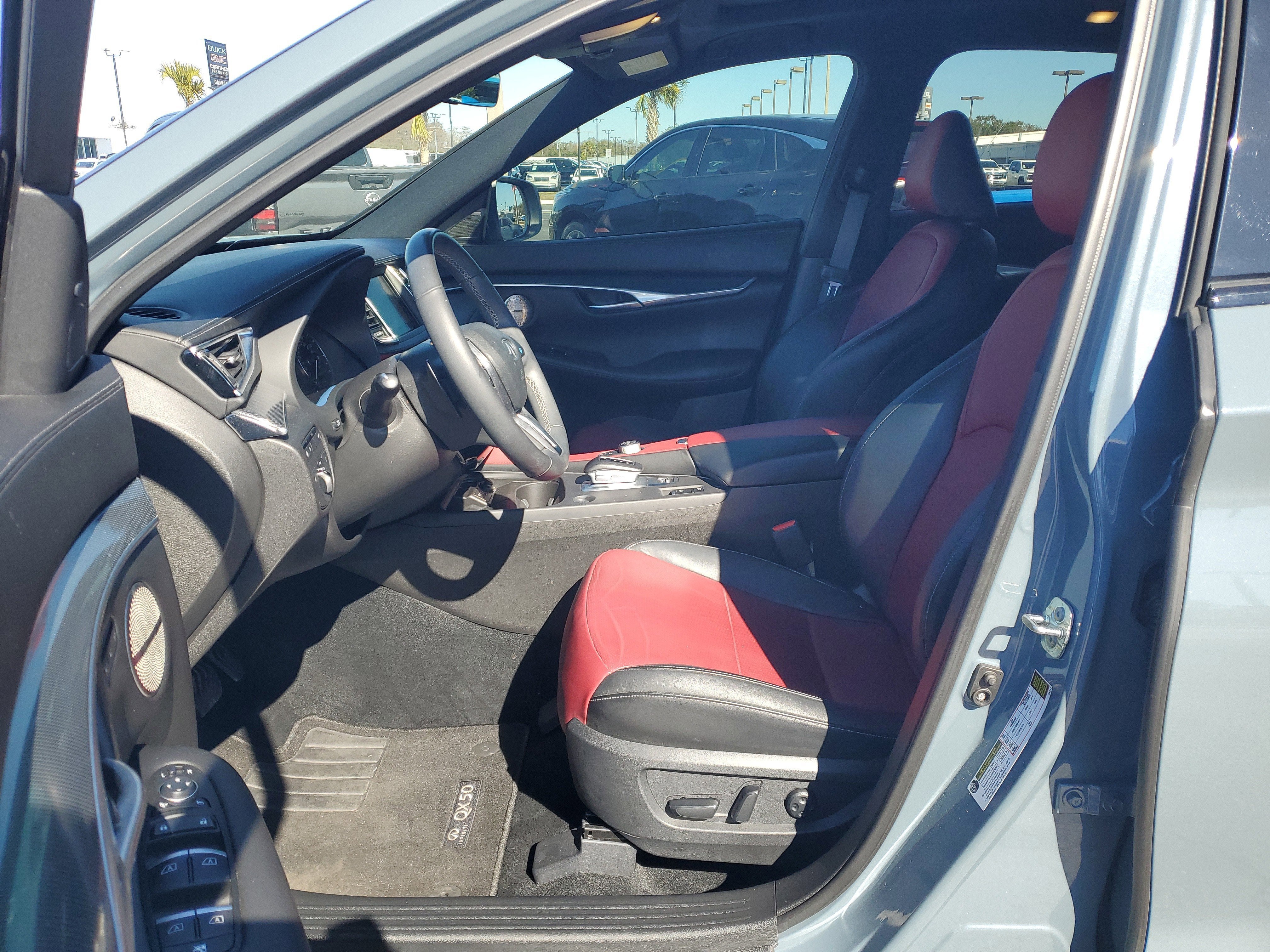 2023 INFINITI QX50 SPORT