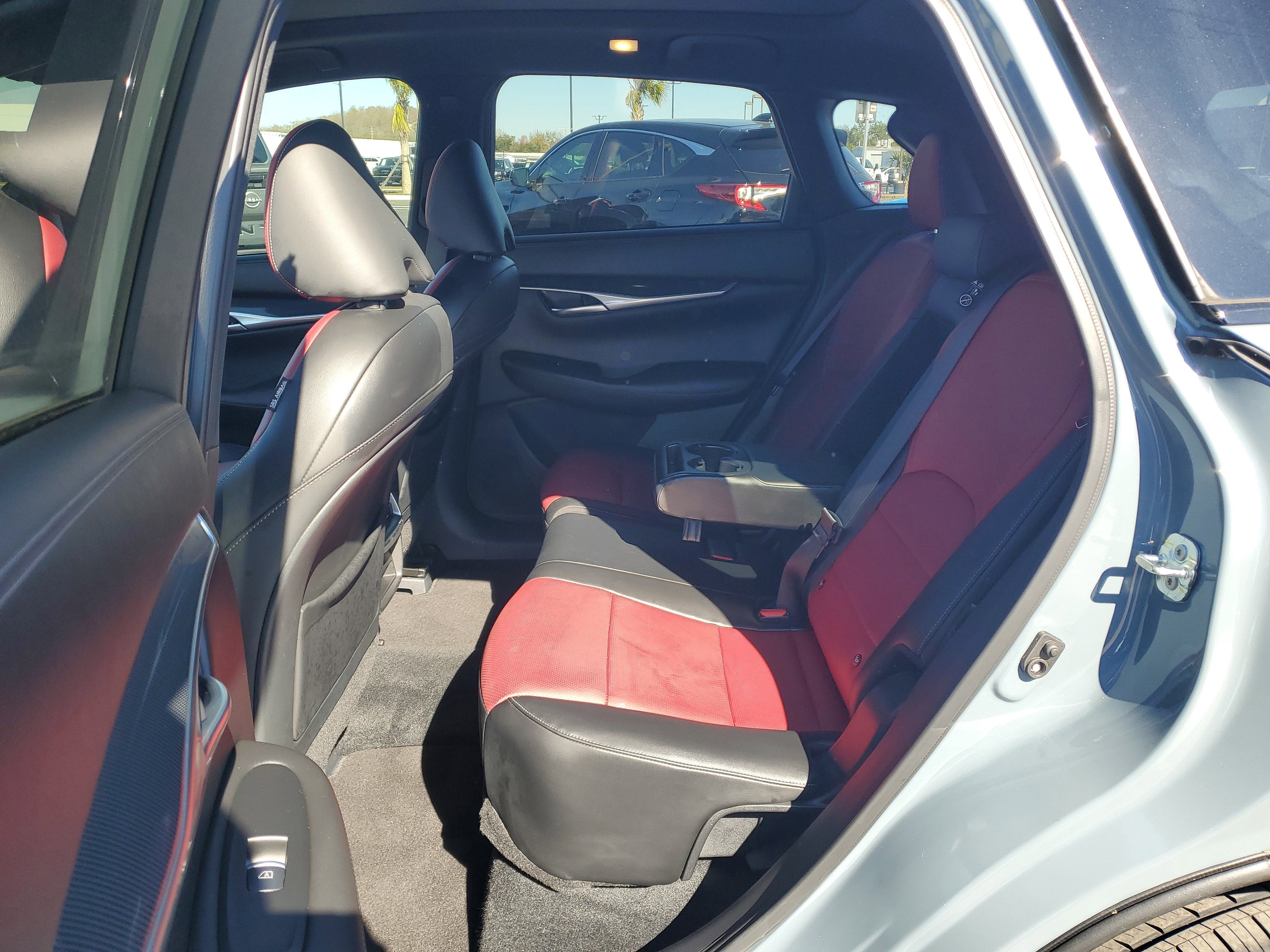 2023 INFINITI QX50 SPORT