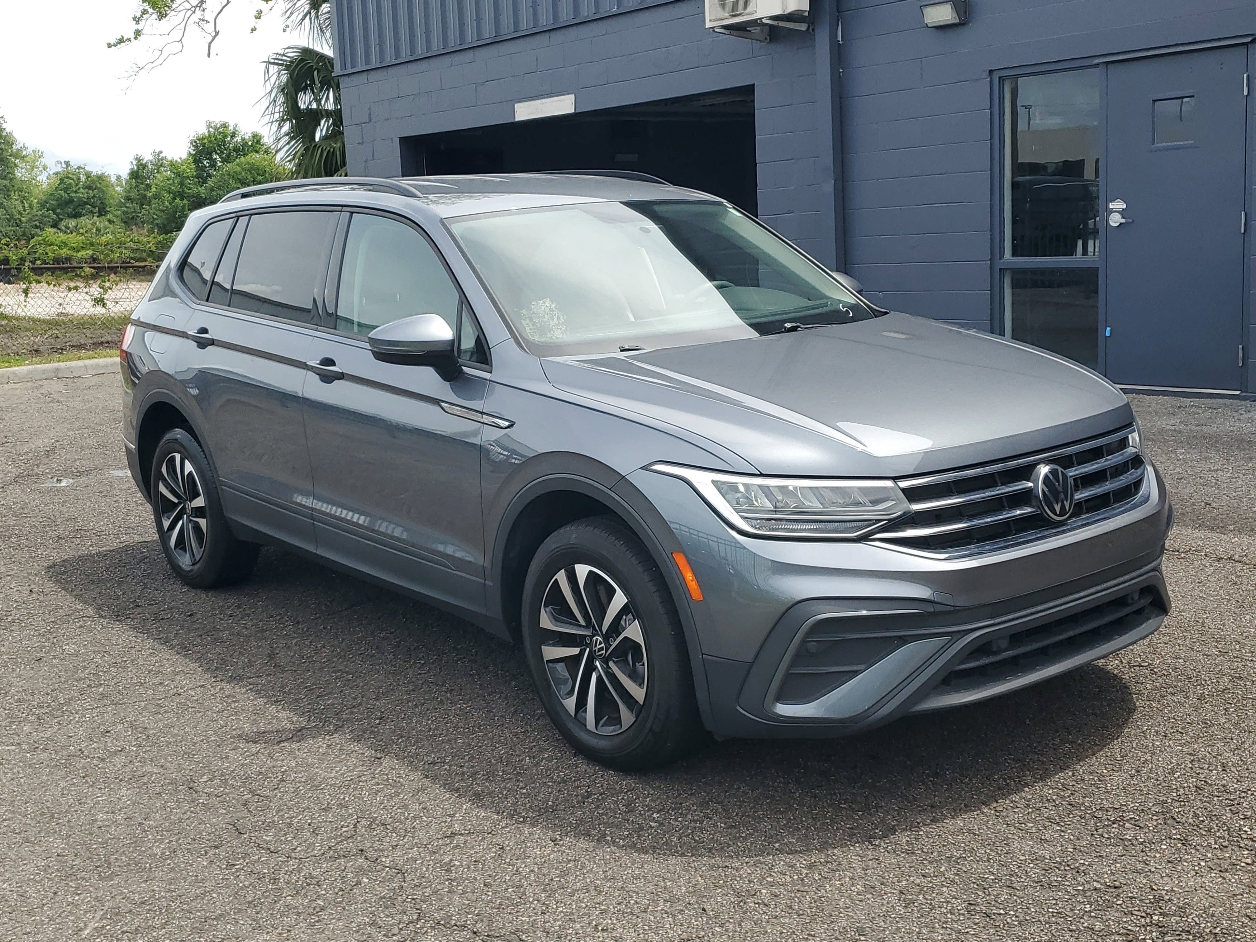 2022 Volkswagen Tiguan S
