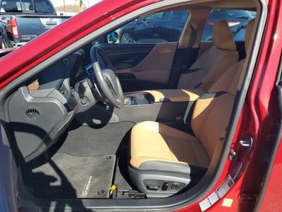 2024 Lexus ES ES 250