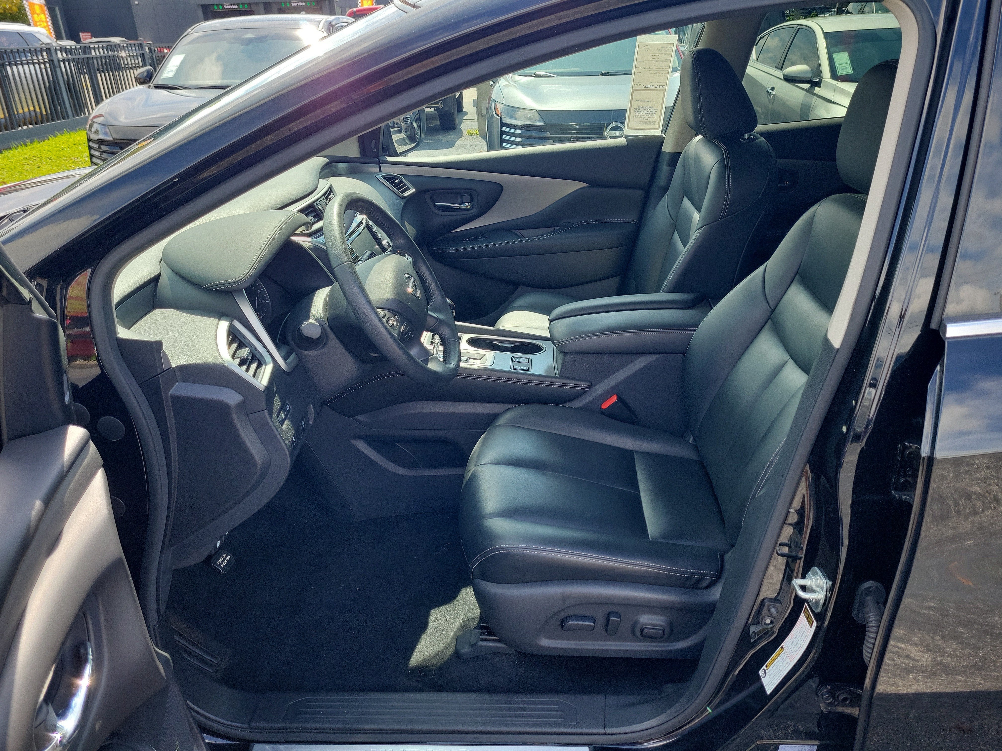 2022 Nissan Murano SV