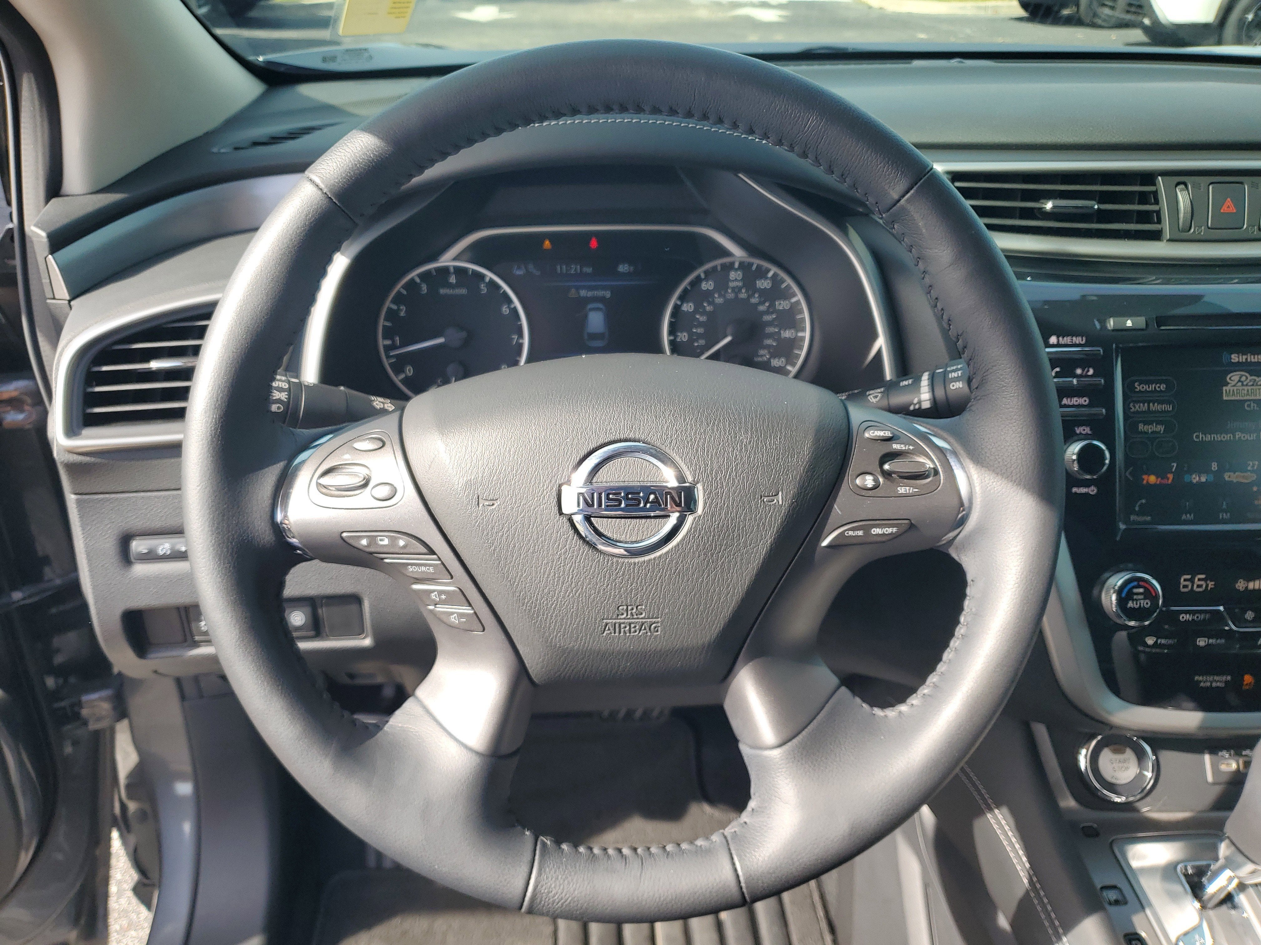 2022 Nissan Murano SV