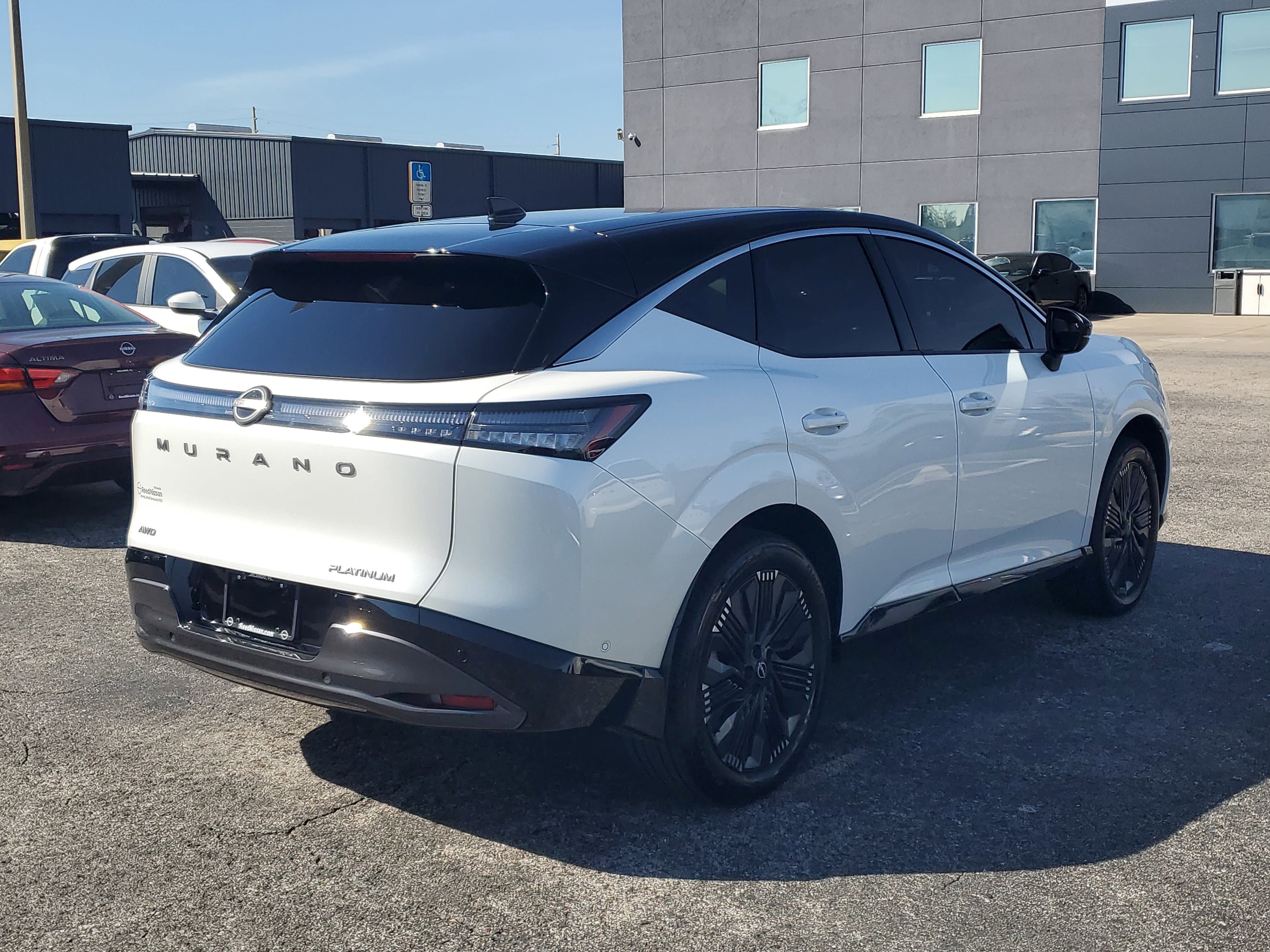 2025 Nissan Murano Platinum