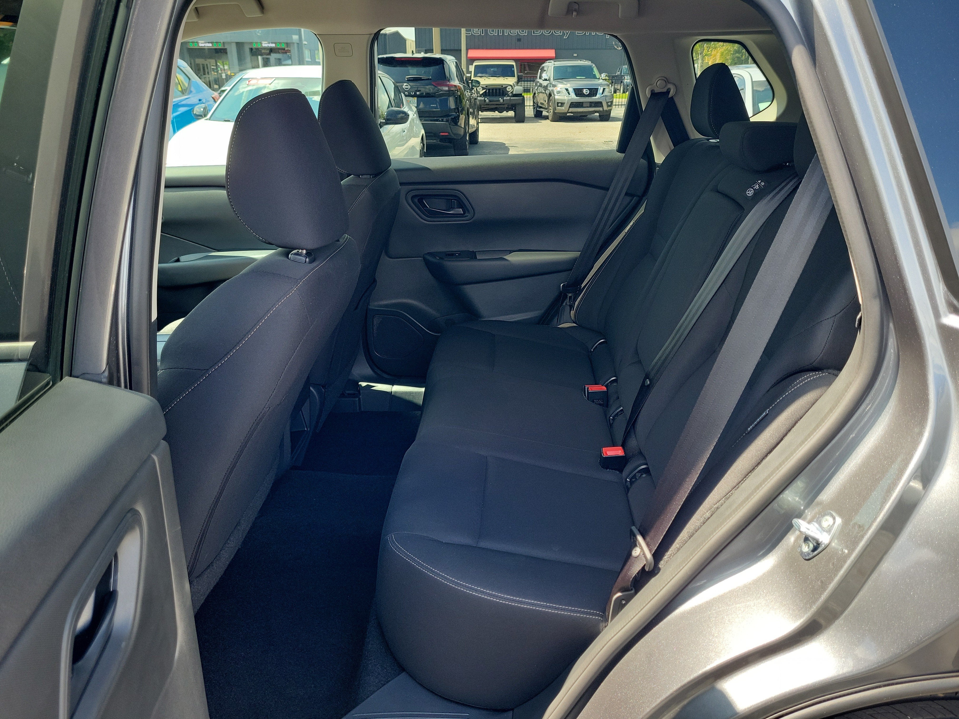 2025 Nissan Rogue S
