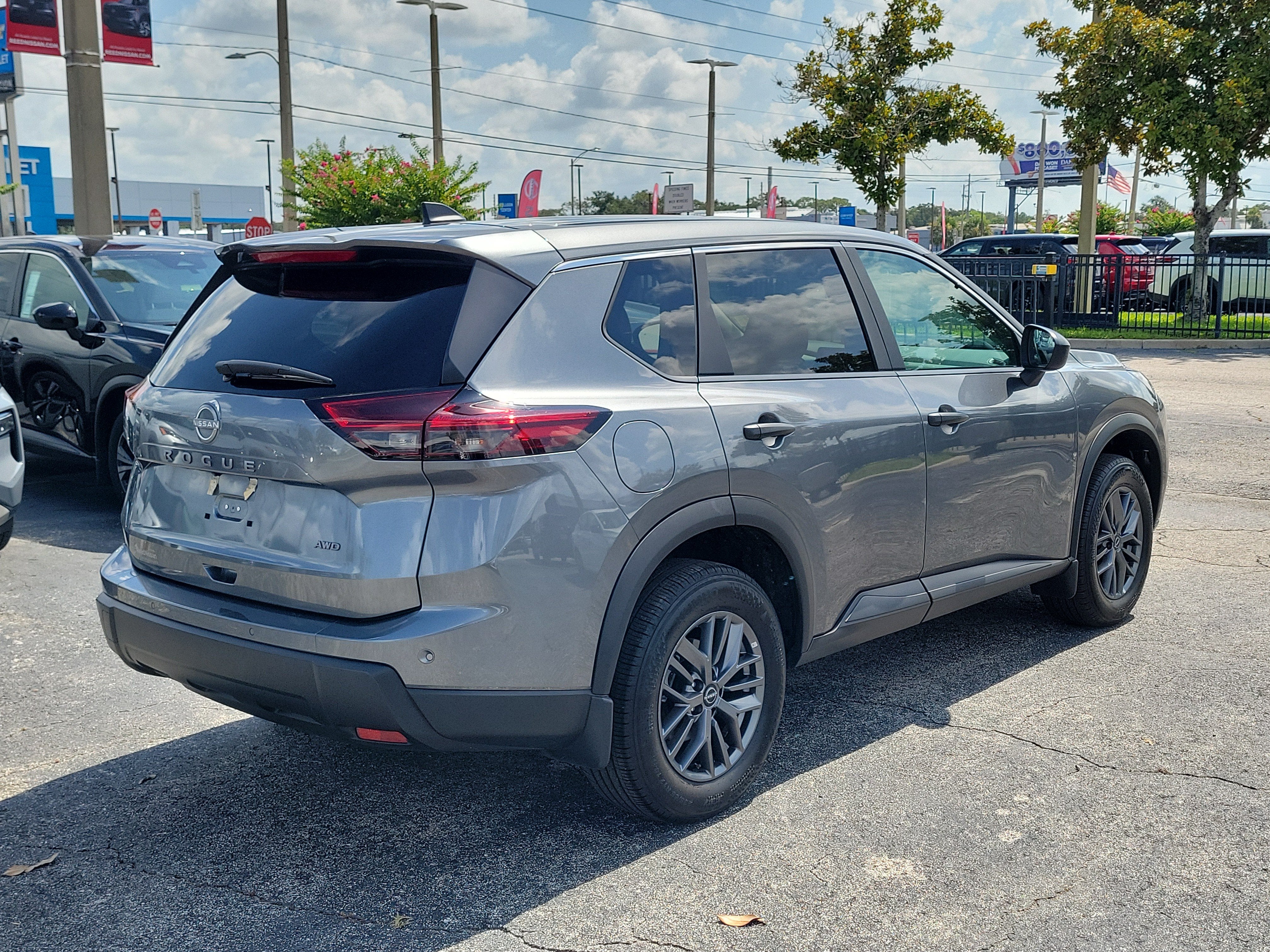 2025 Nissan Rogue S