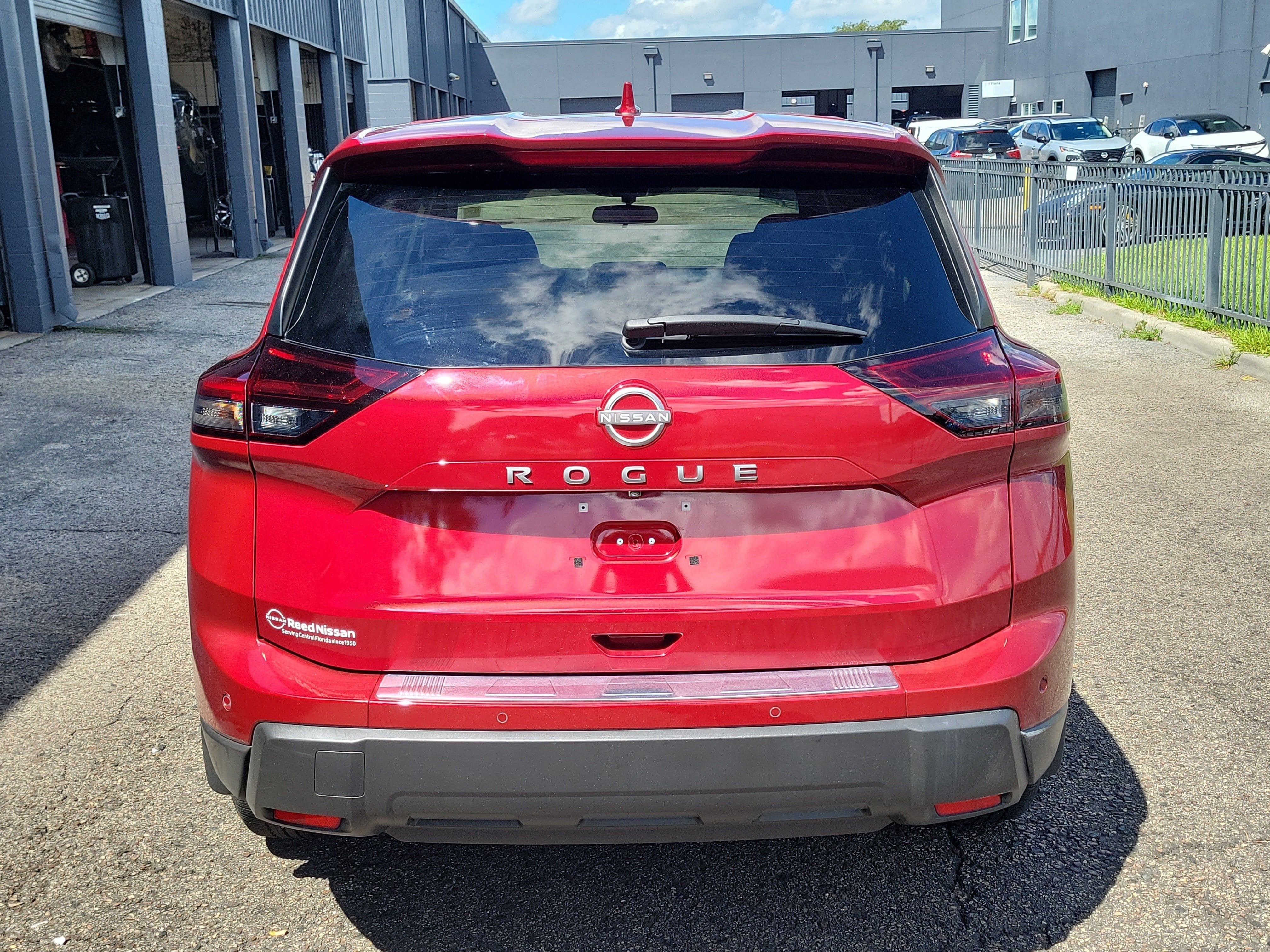 2026 Nissan Rogue SV