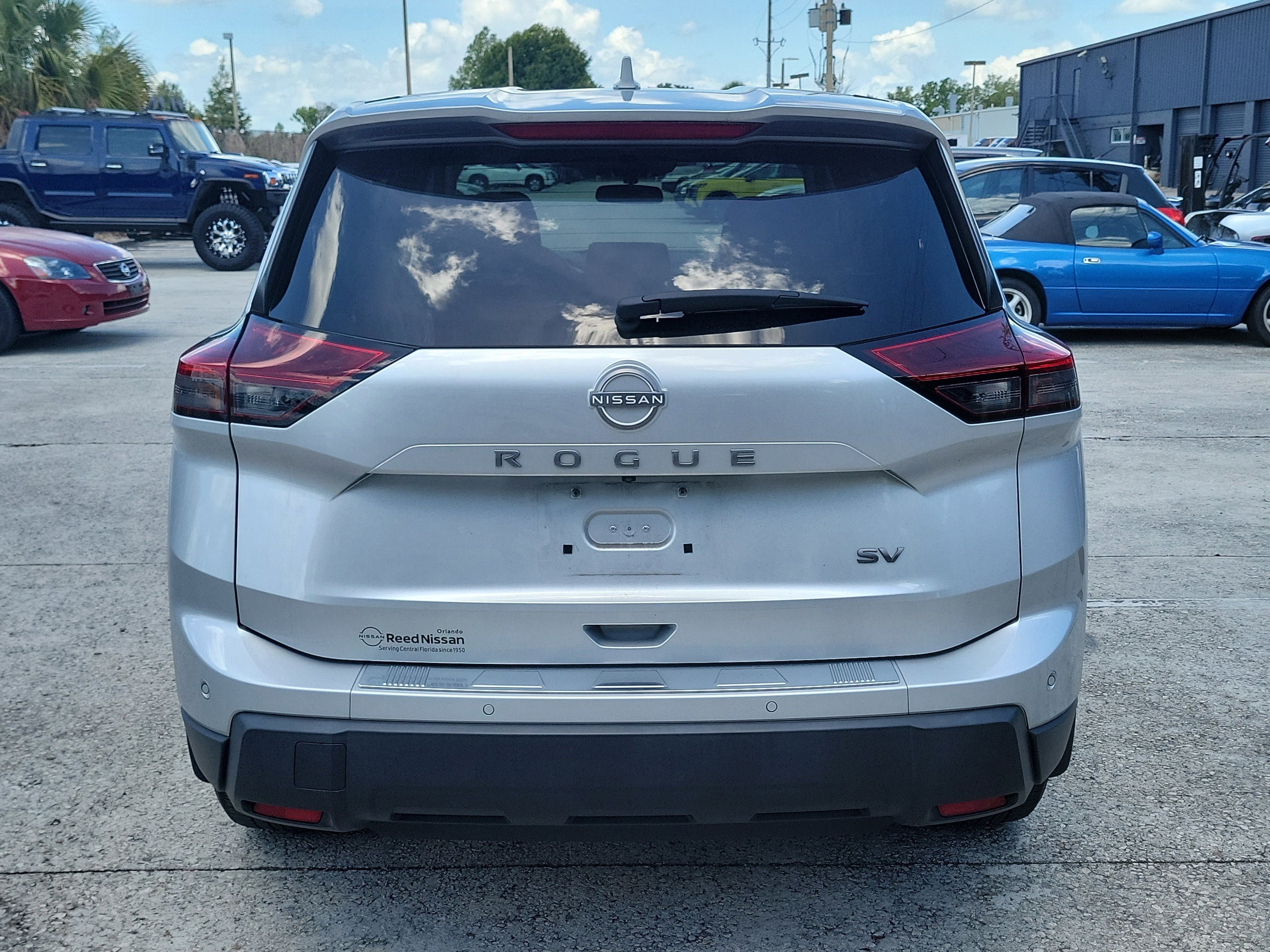 2024 Nissan Rogue SV