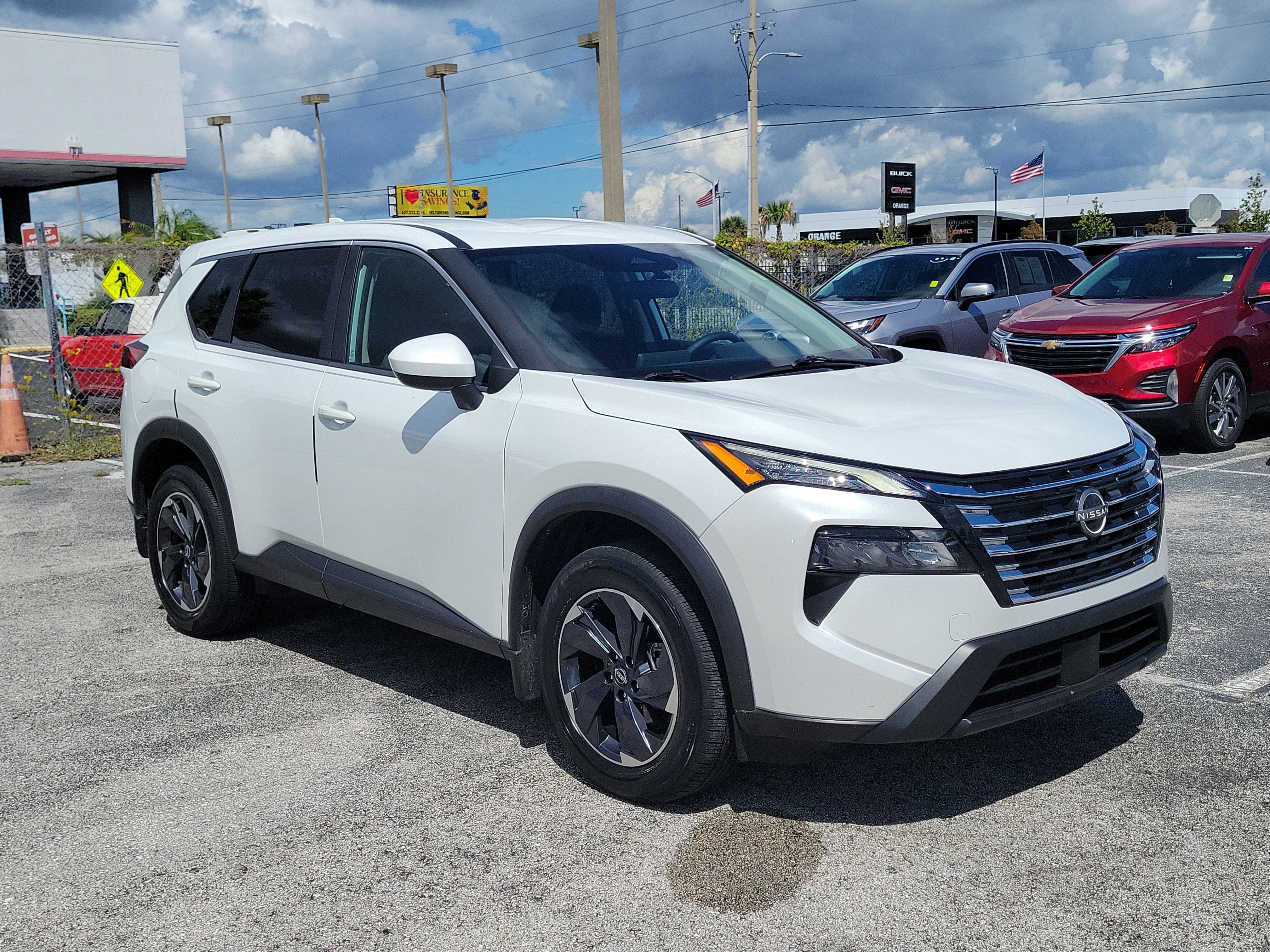 2025 Nissan Rogue SV