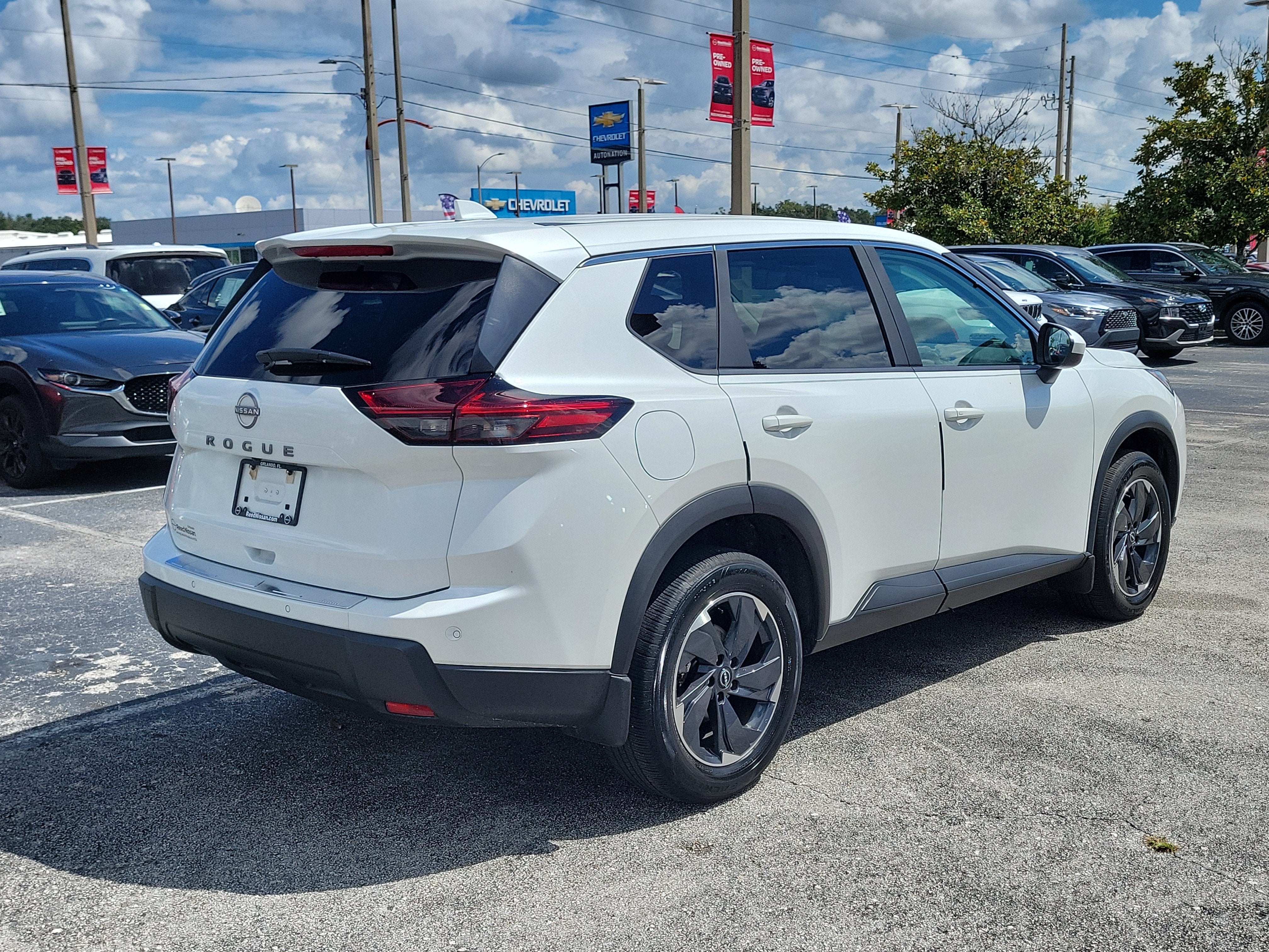 2025 Nissan Rogue SV