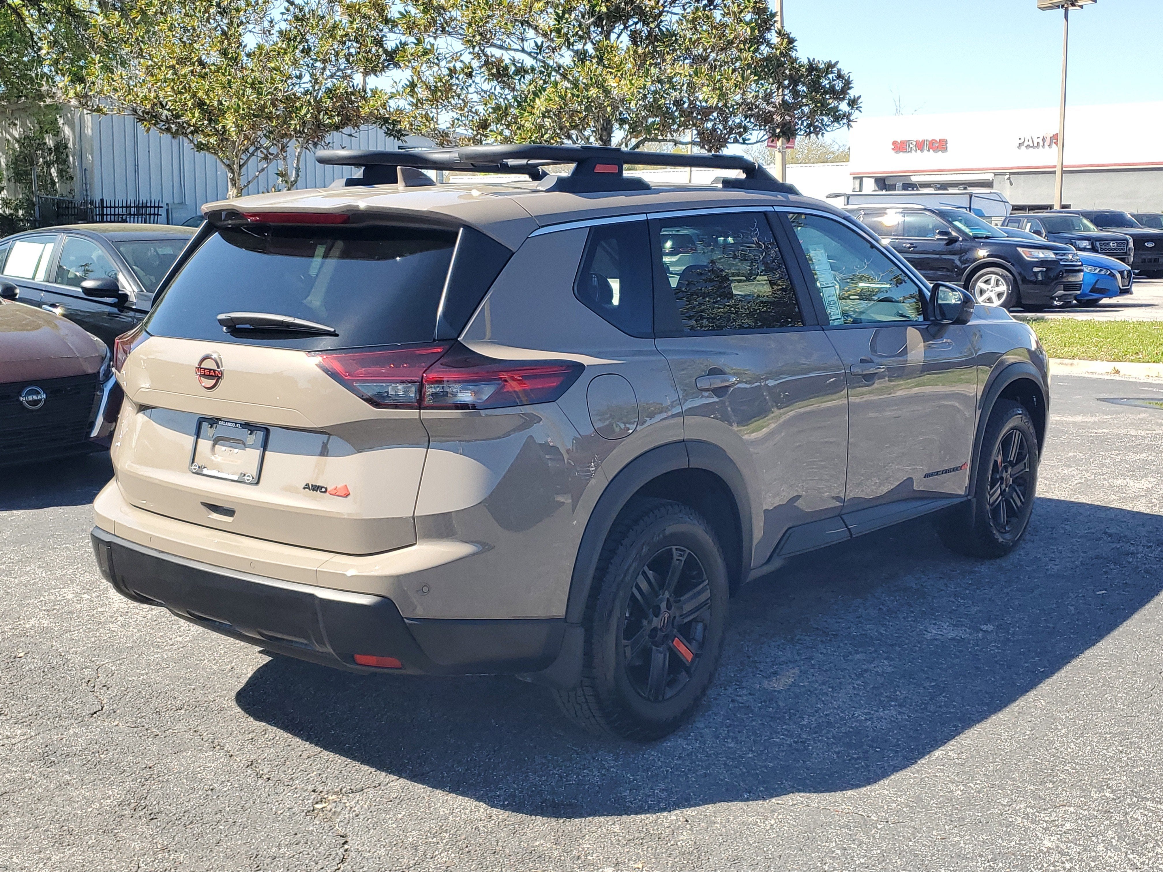 2025 Nissan Rogue Rock Creek