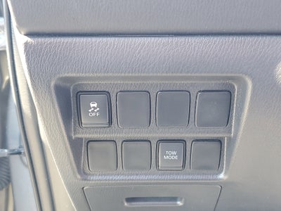 2020 Nissan Pathfinder S