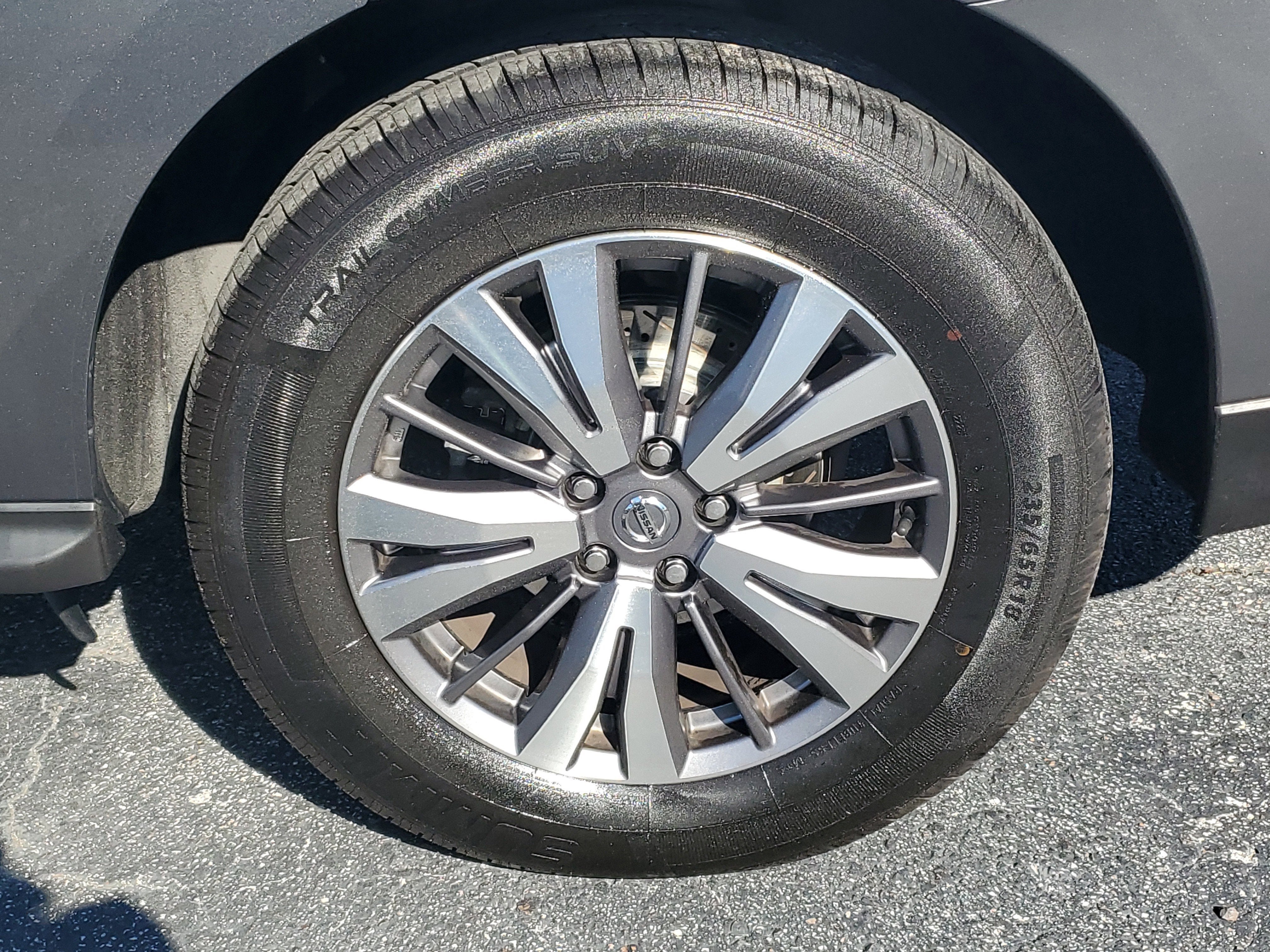 2020 Nissan Pathfinder S