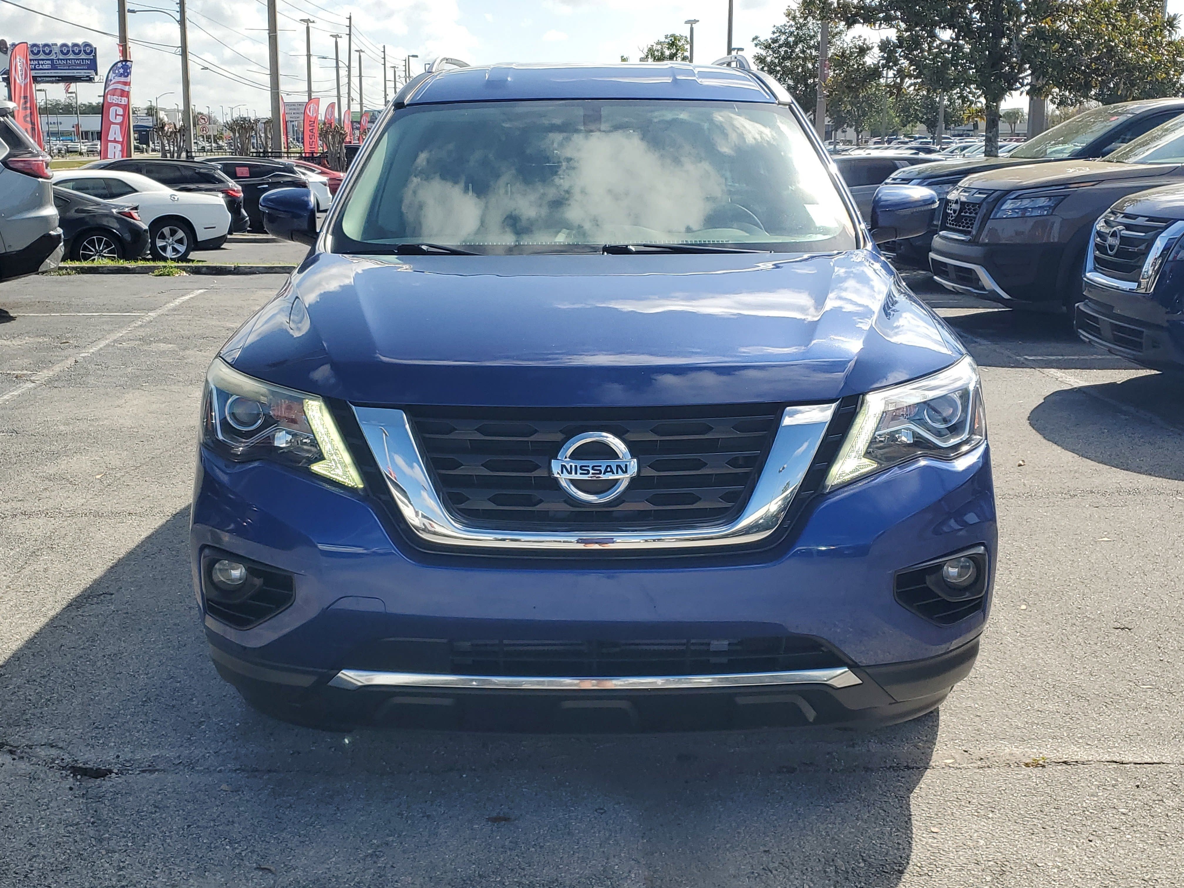 2019 Nissan Pathfinder SV