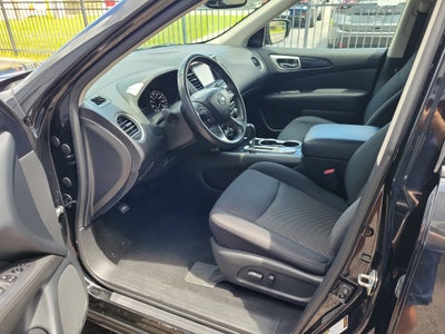 2019 Nissan Pathfinder SV