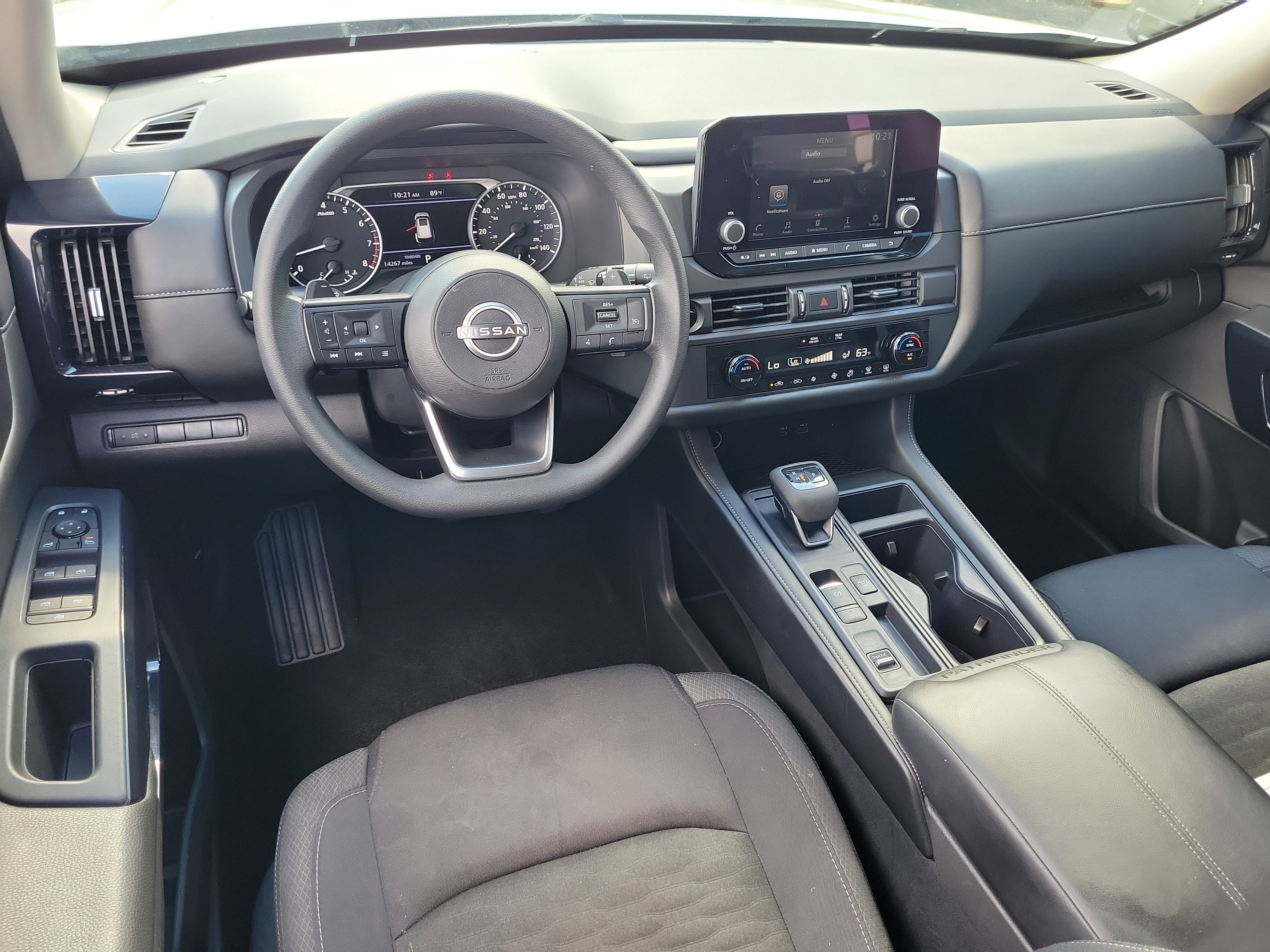 2025 Nissan Pathfinder S
