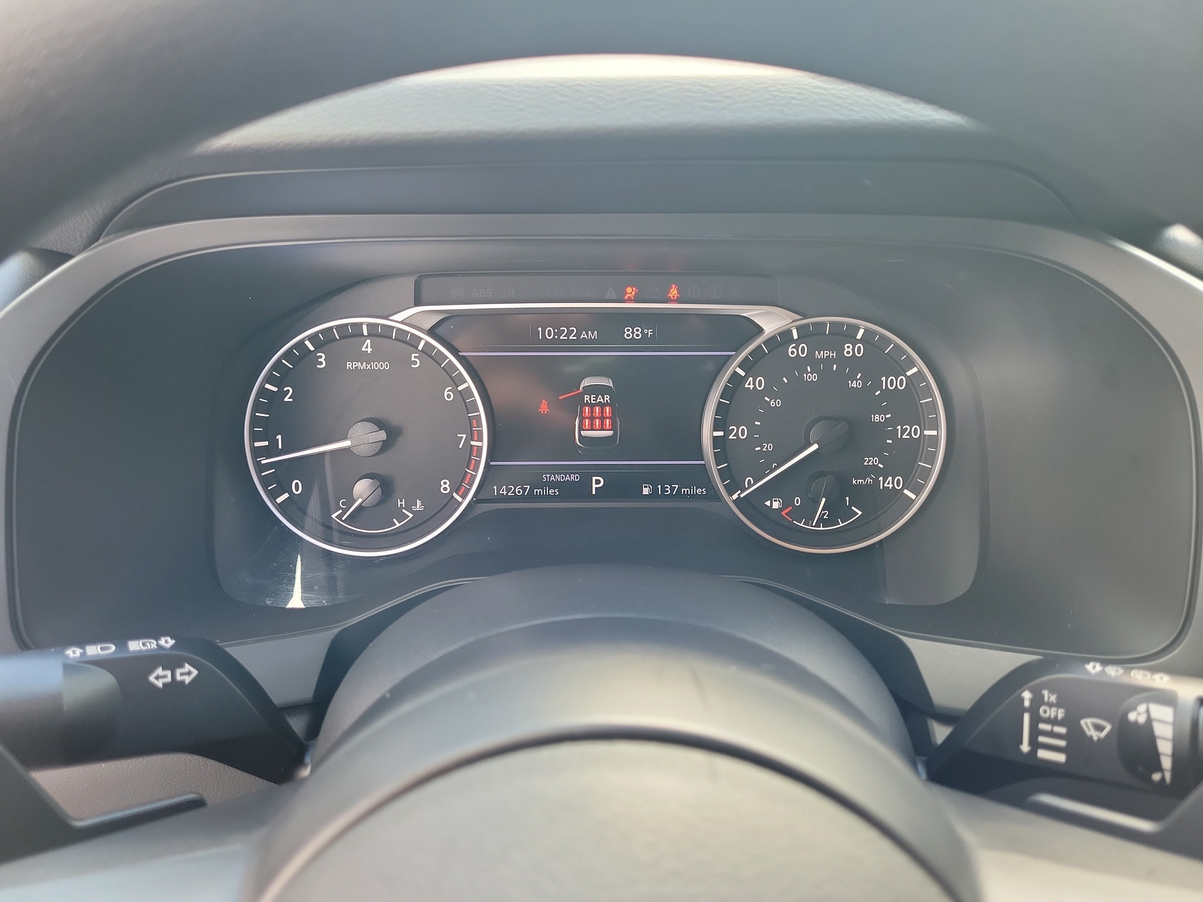 2025 Nissan Pathfinder S