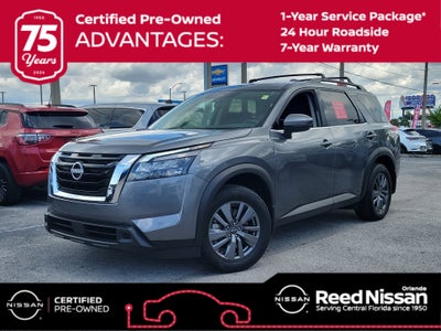 2025 Nissan Pathfinder SV