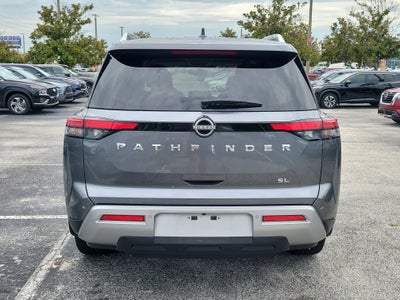 2024 Nissan Pathfinder SL