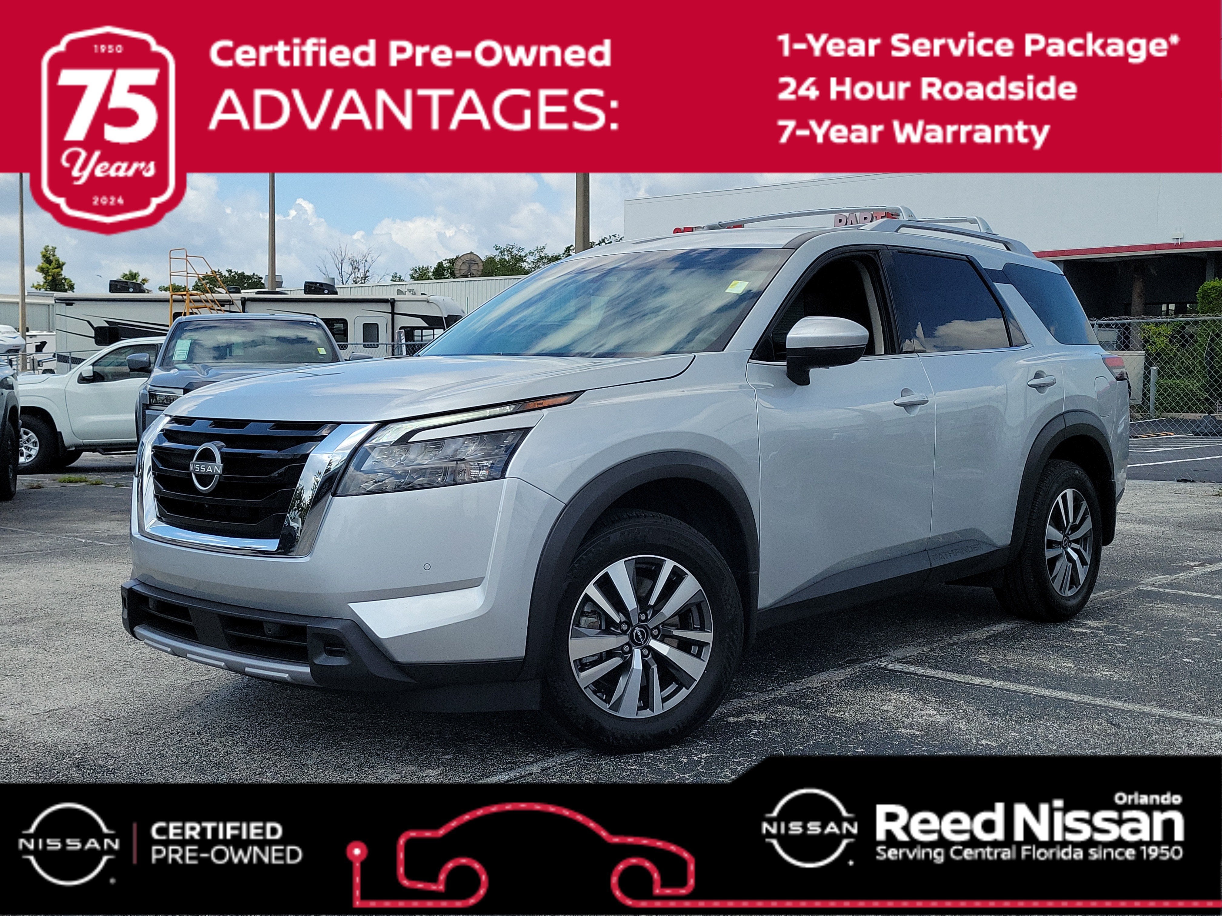 2025 Nissan Pathfinder SL