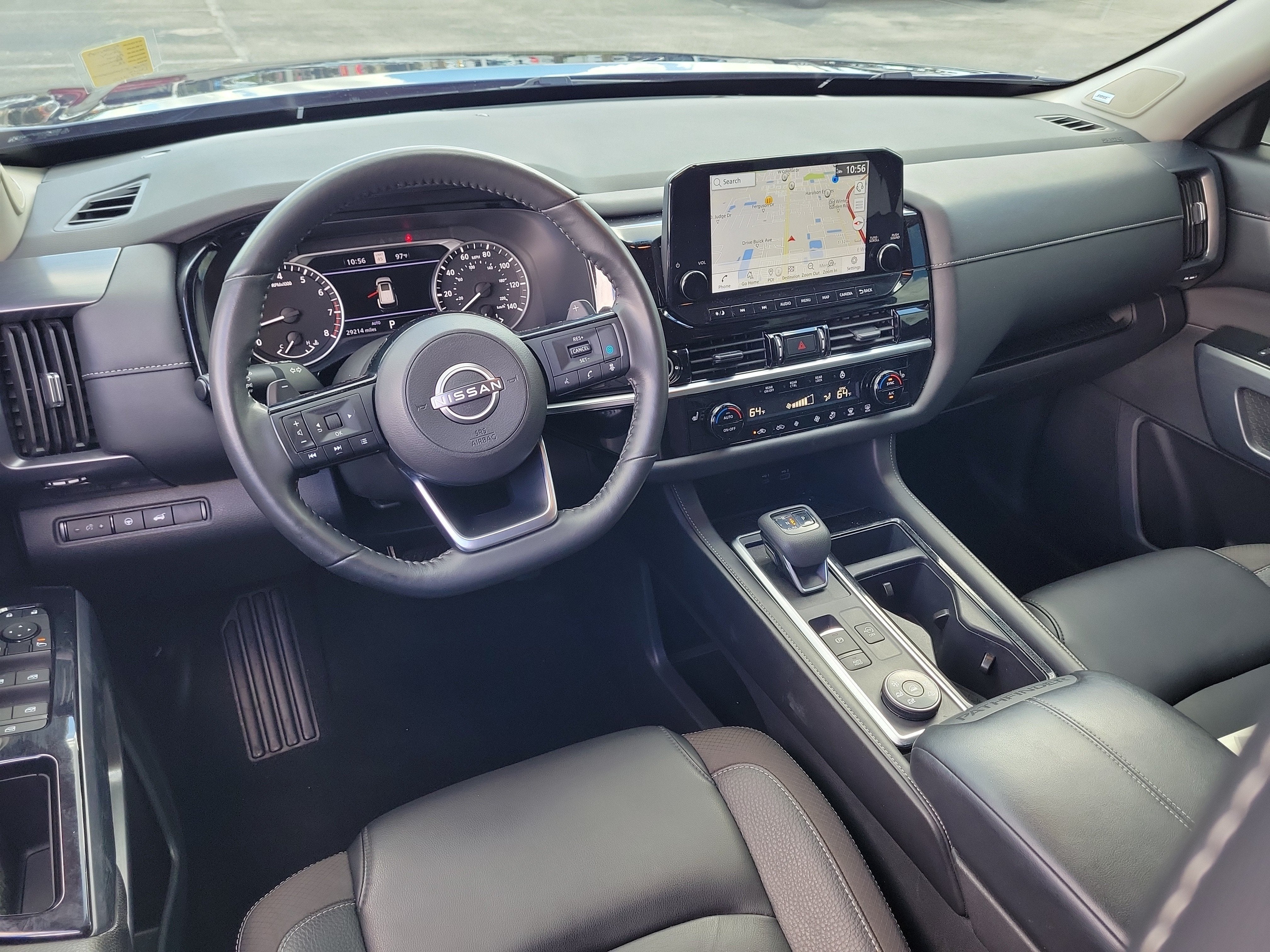 2024 Nissan Pathfinder SL