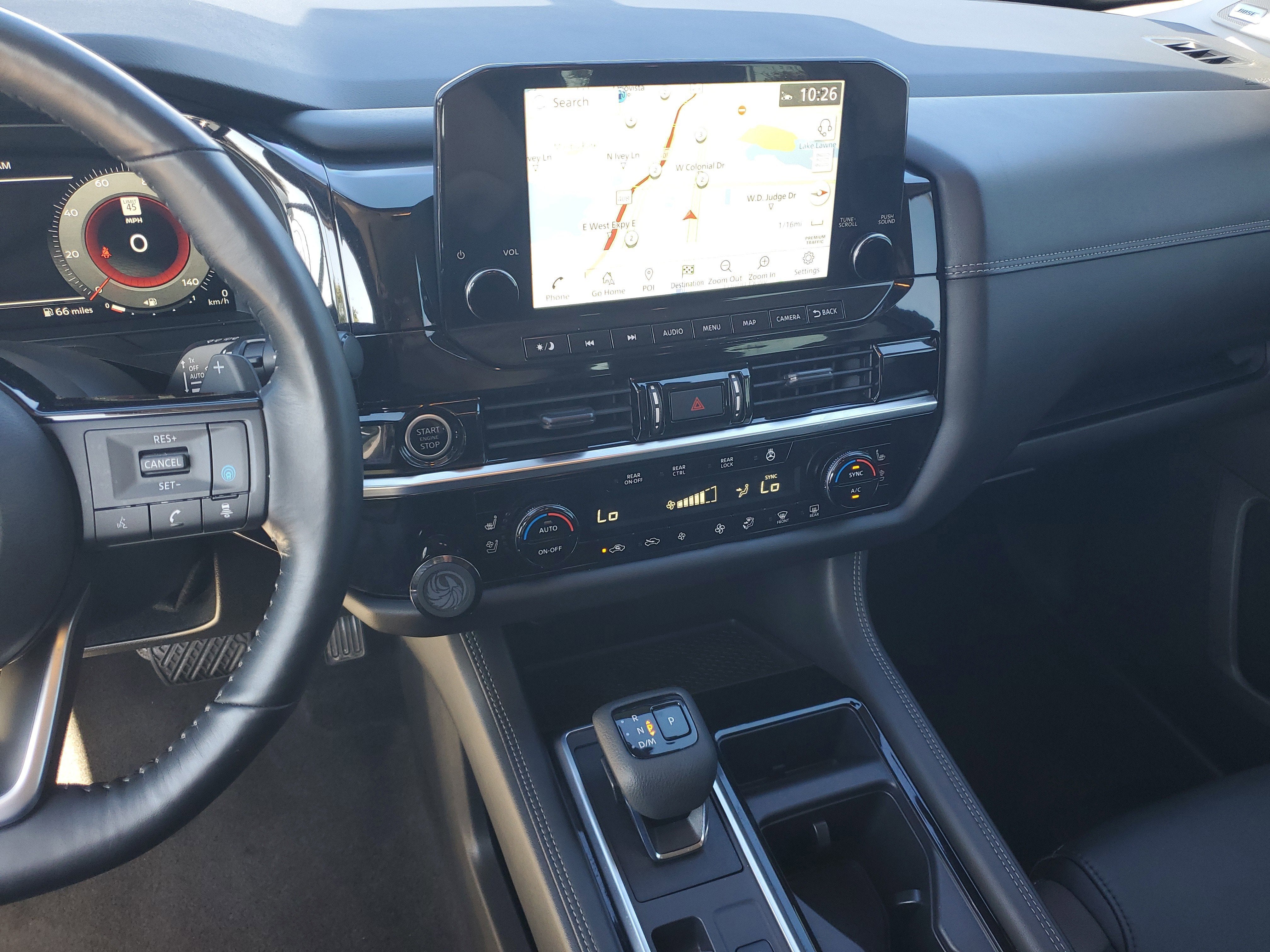 2023 Nissan Pathfinder Platinum