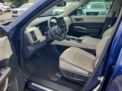 2022 Nissan Pathfinder Platinum