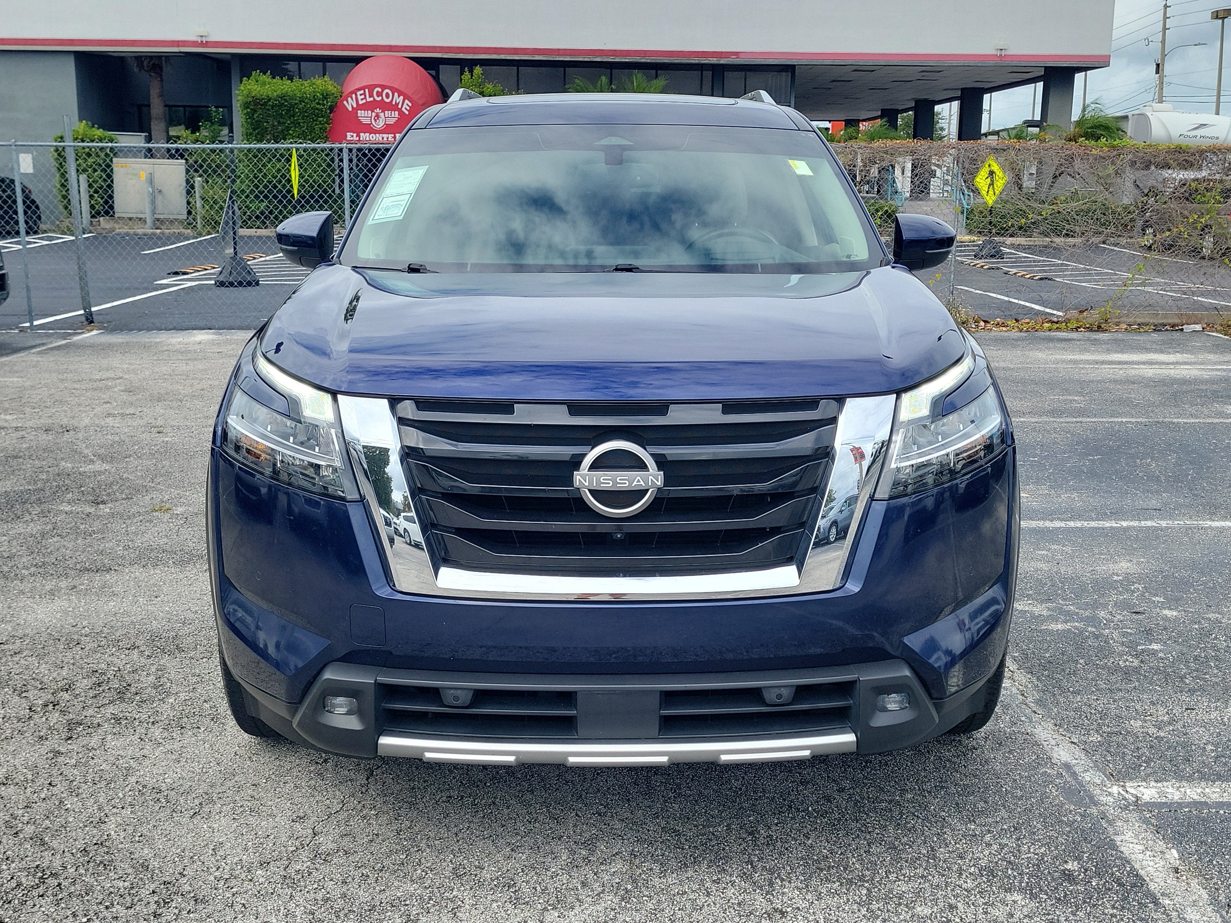 2022 Nissan Pathfinder Platinum
