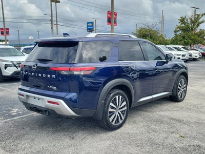 2022 Nissan Pathfinder Platinum