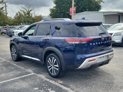 2022 Nissan Pathfinder Platinum